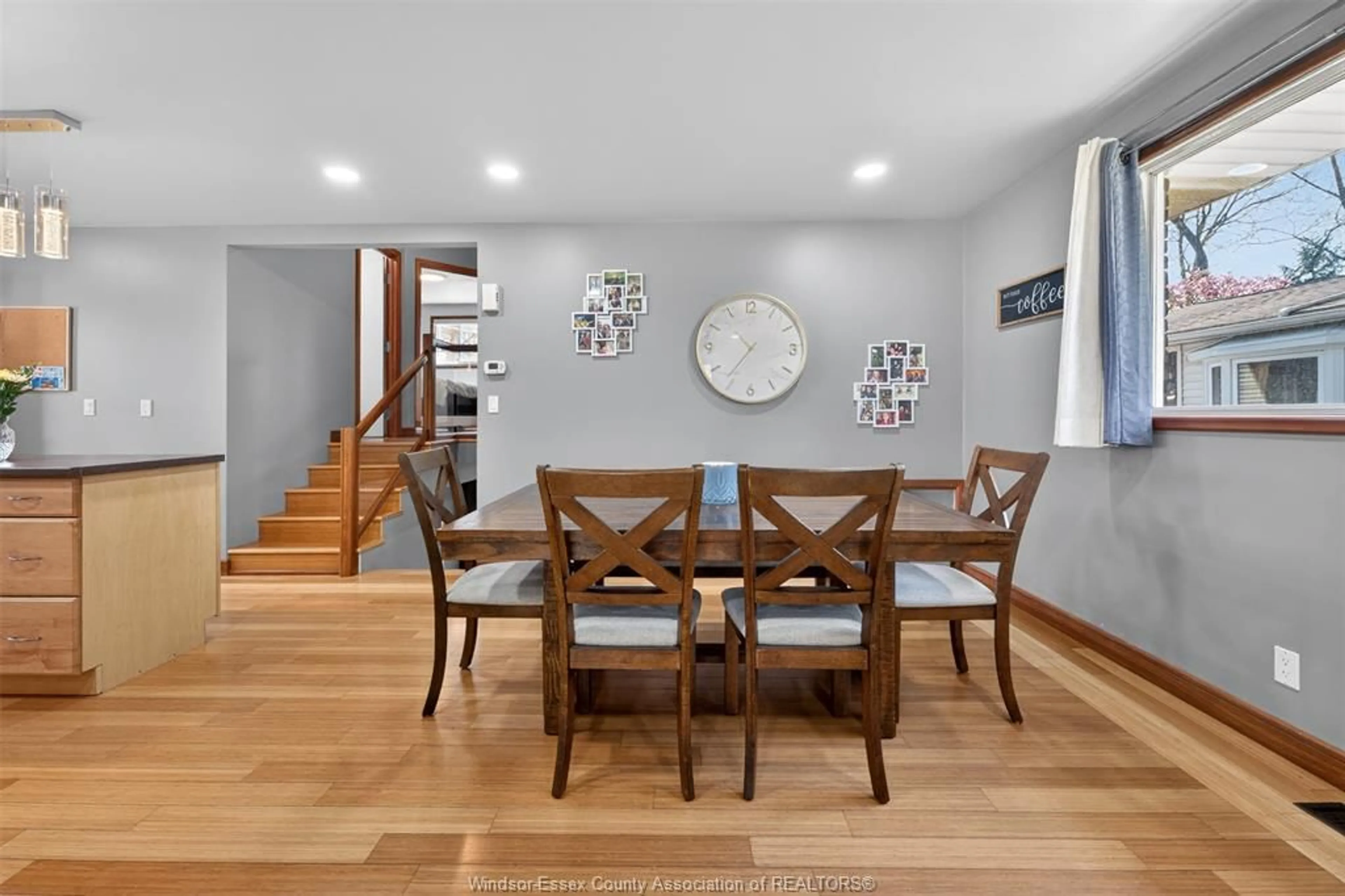 Dining room, wood/laminate floor for 226 EDGEWATER Blvd, Tecumseh Ontario N8N 2H2
