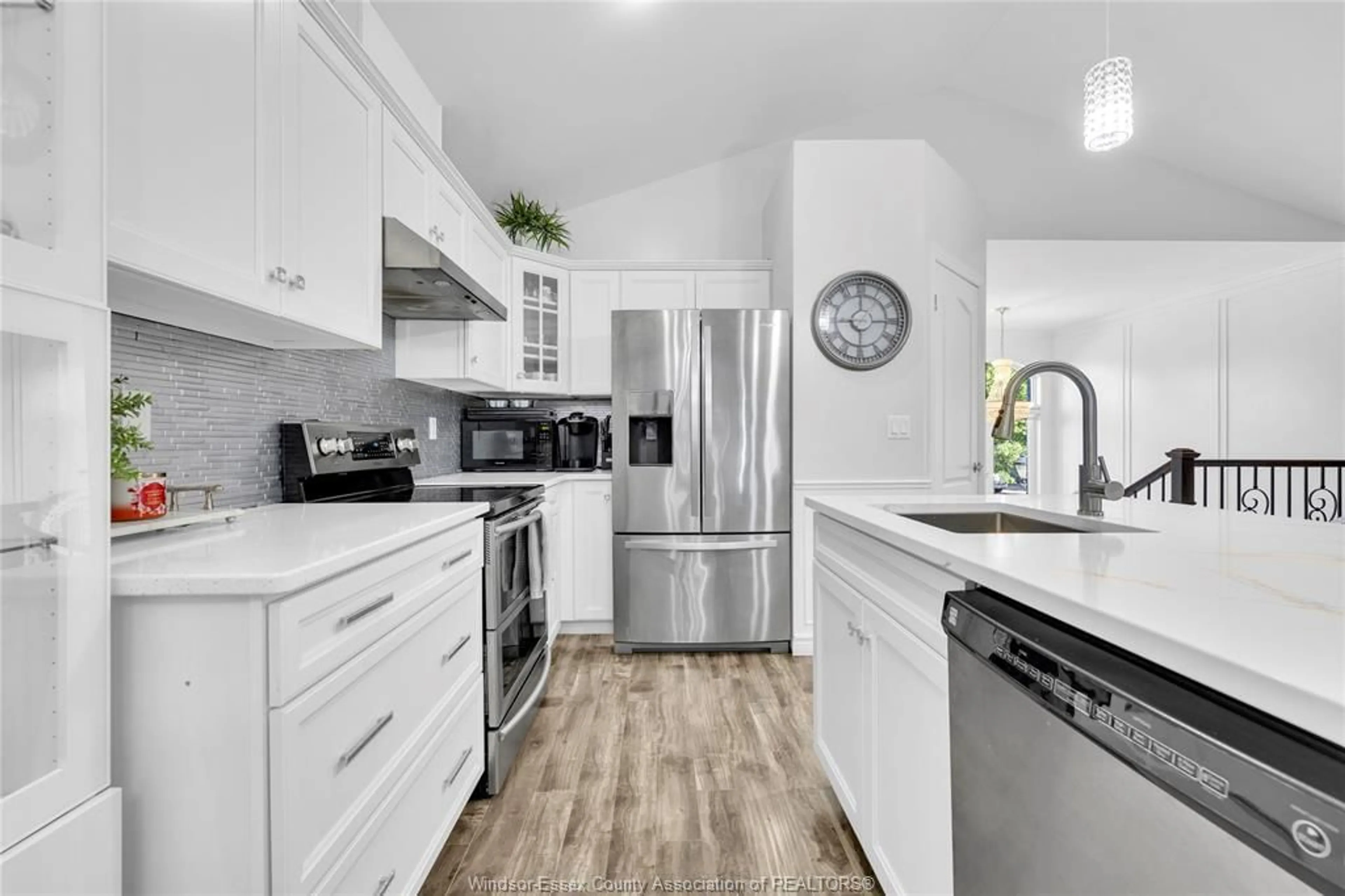 Open concept kitchen, ceramic/tile floor for 11266 TIMBER BAY Cres, Windsor Ontario N8R 2L2