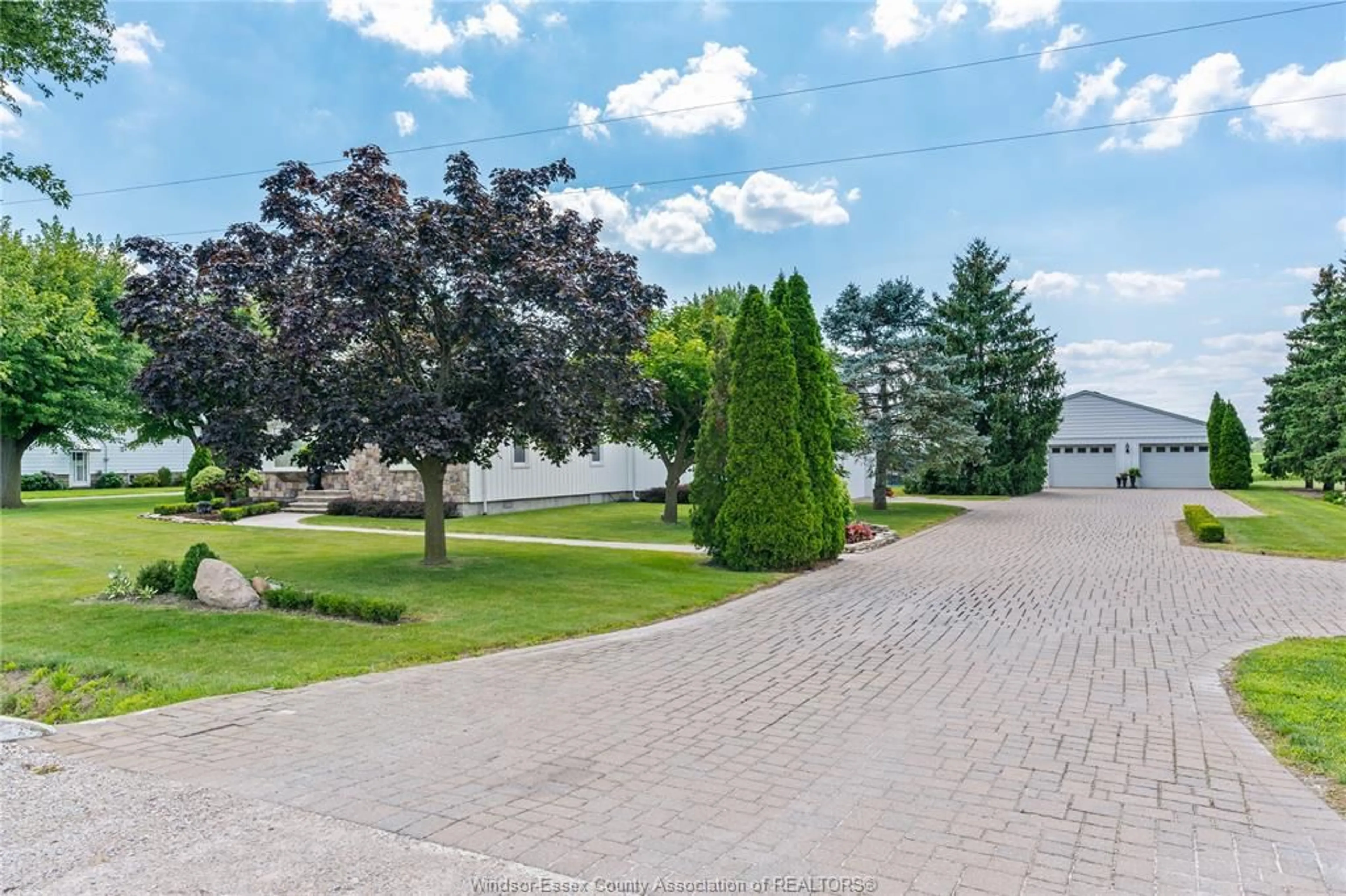 A pic from outside/outdoor area/front of a property/back of a property/a pic from drone, street for 4445 CONCESSION RD 9, Sandwich South Ontario N0R 1K0