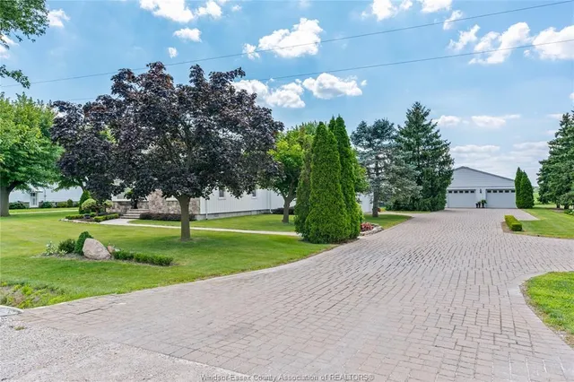 4445 CONCESSION RD 9, Sandwich South 4