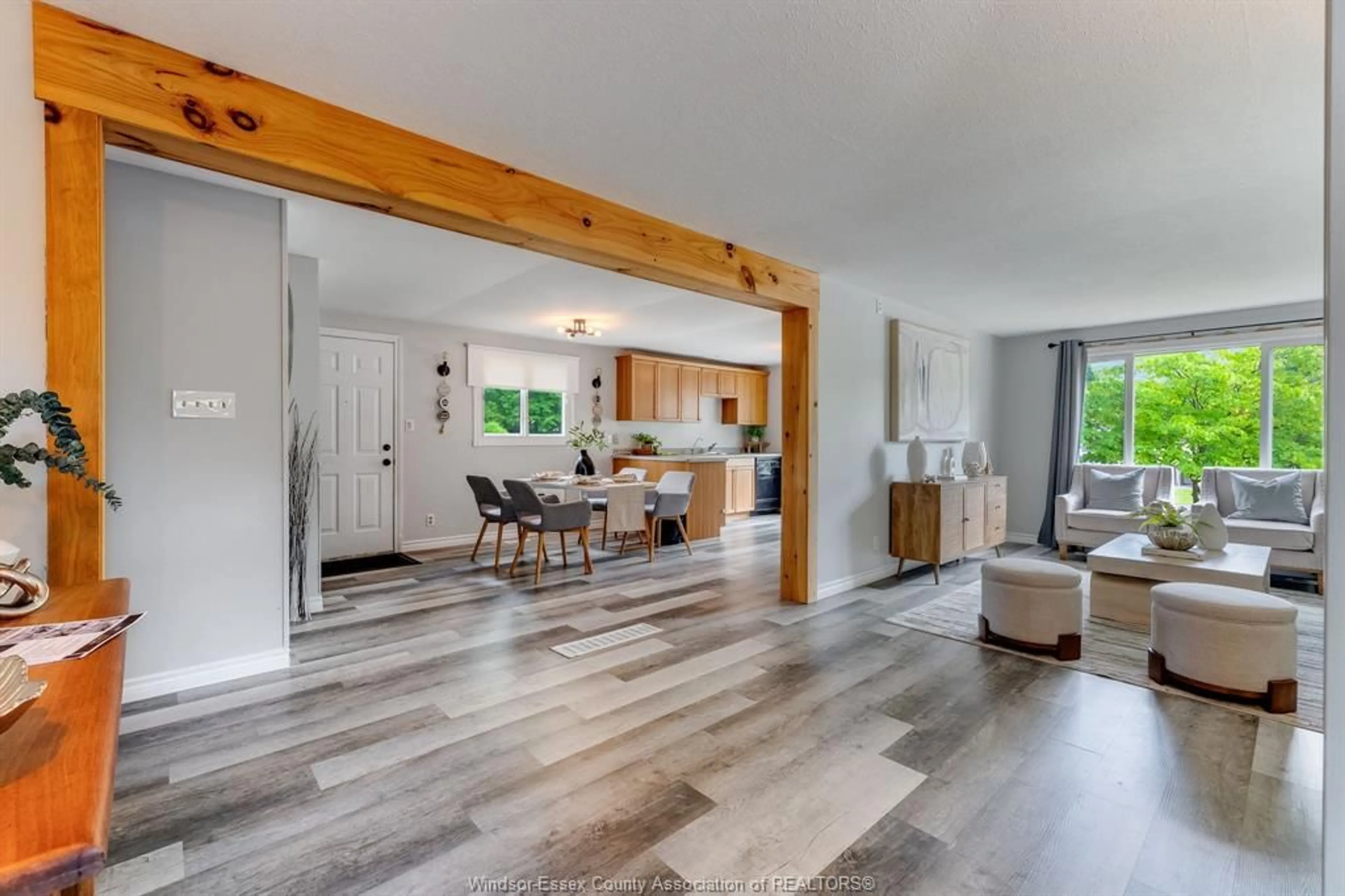 Open concept kitchen, wood/laminate floor for 302 Summerset Ave, Kingsville Ontario N9Y 2B9