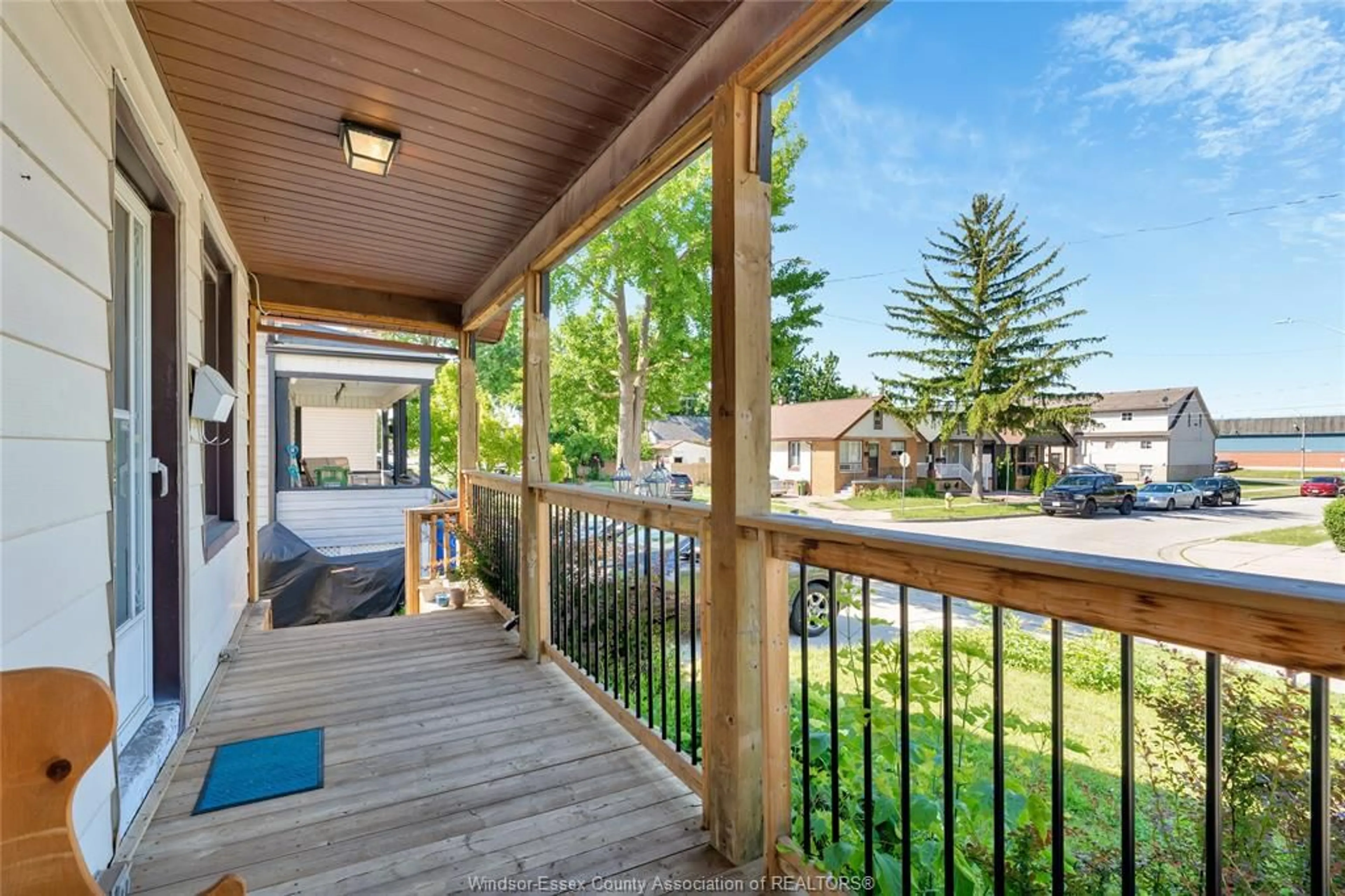 Patio, unknown for 1396 LILLIAN Ave, Windsor Ontario N8X 4A5