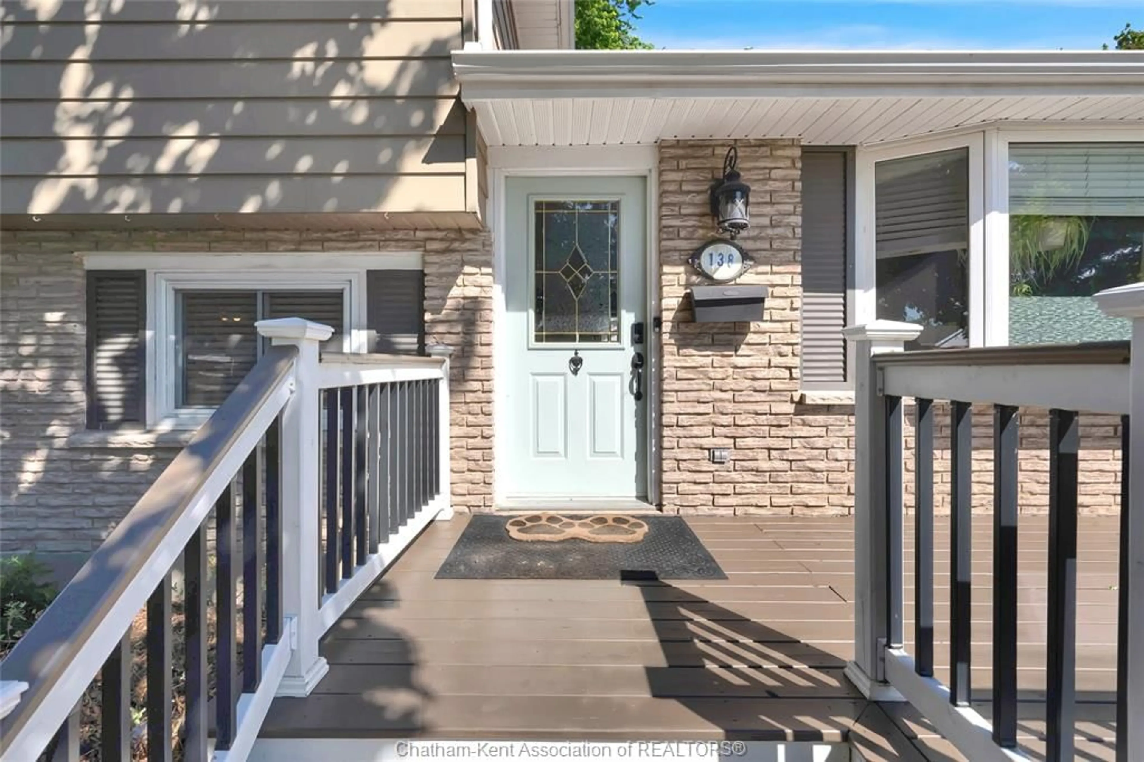 Home with vinyl exterior material, street for 138 Vanier Dr, Chatham Ontario N7L 4H1