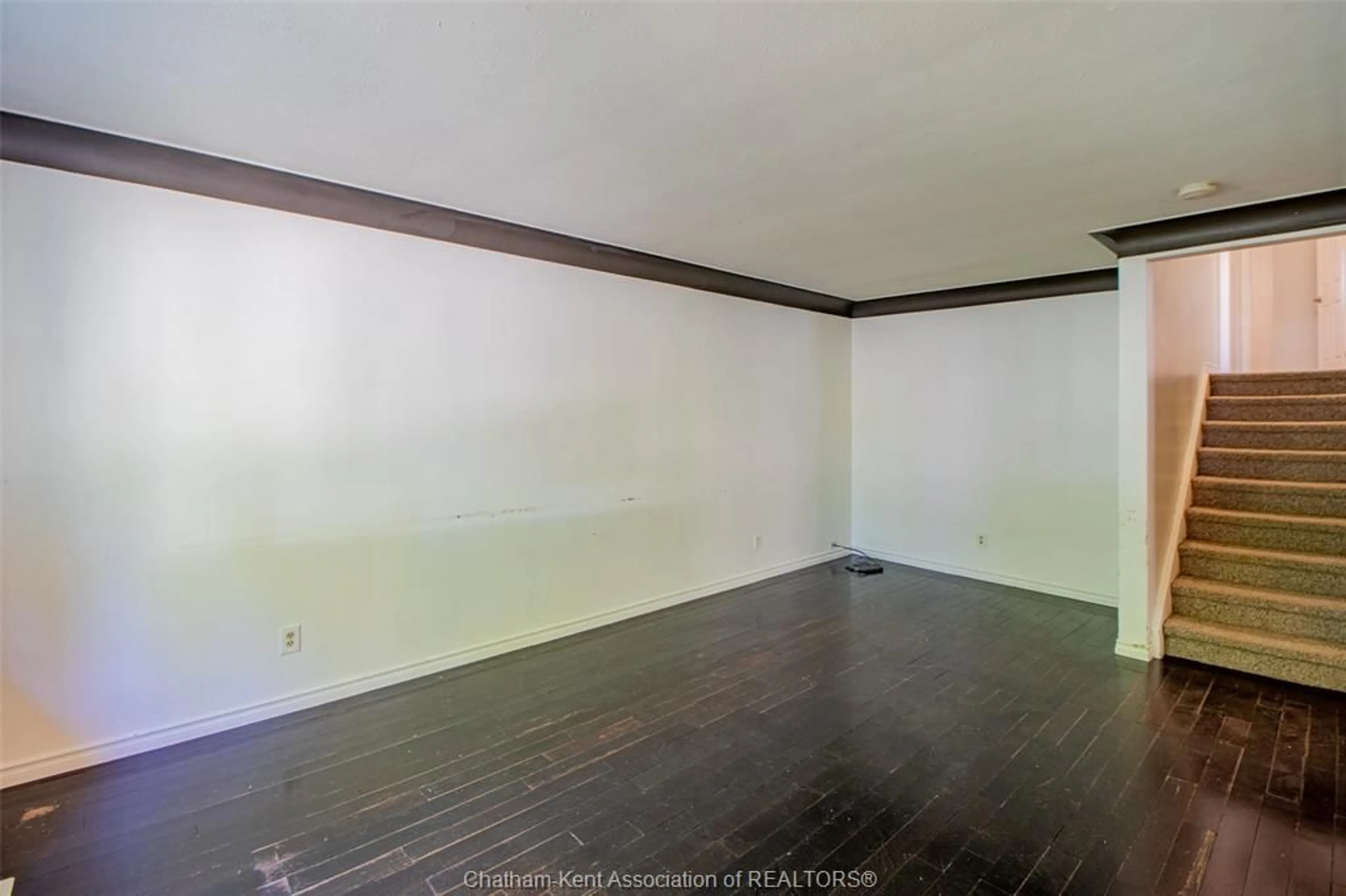 A pic of a room for 28 Sudbury Dr, Chatham Ontario N7L 2K2