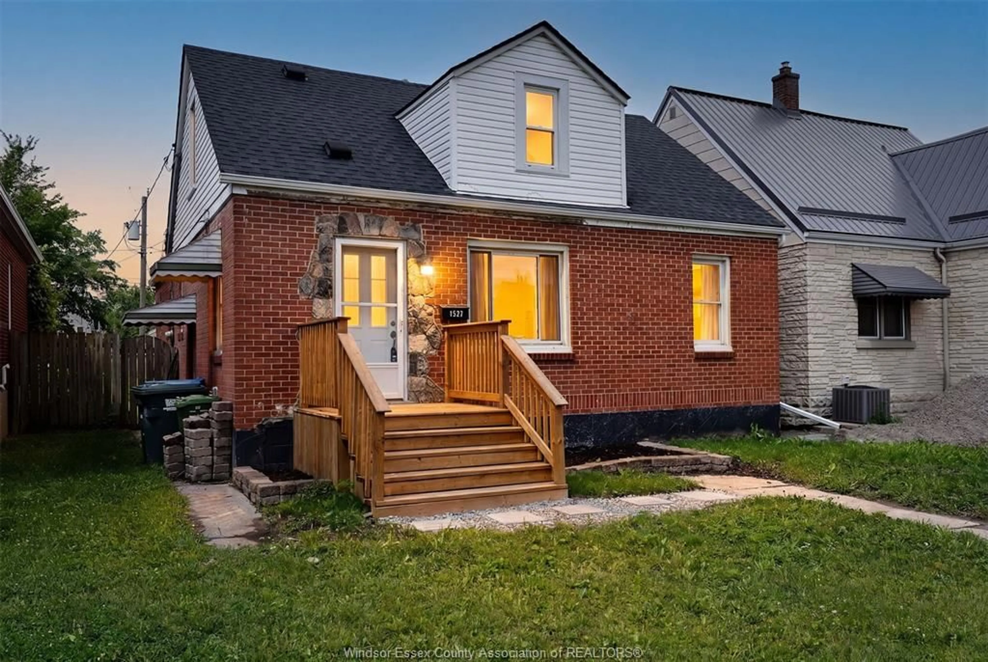 Home with brick exterior material, street for 1527 BENJAMIN Ave, Windsor Ontario N8X 4N3