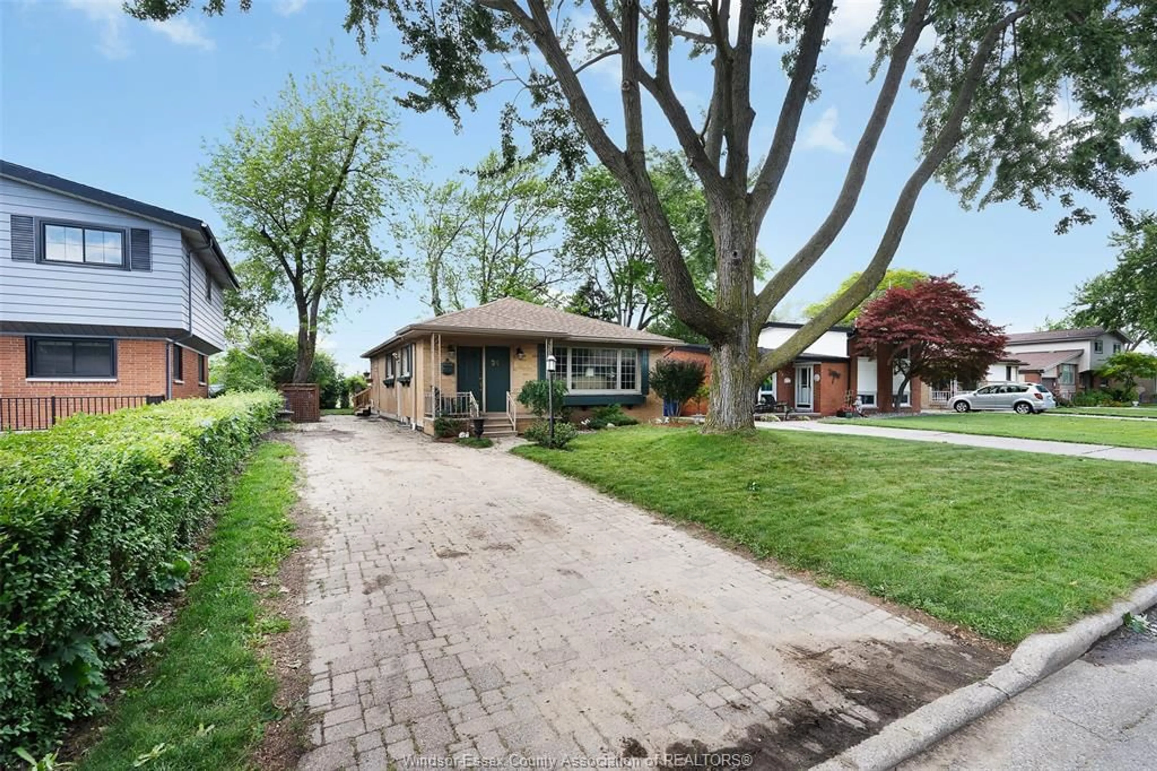 Home with brick exterior material, street for 941 WESTCHESTER, Windsor Ontario N8S 3Y8