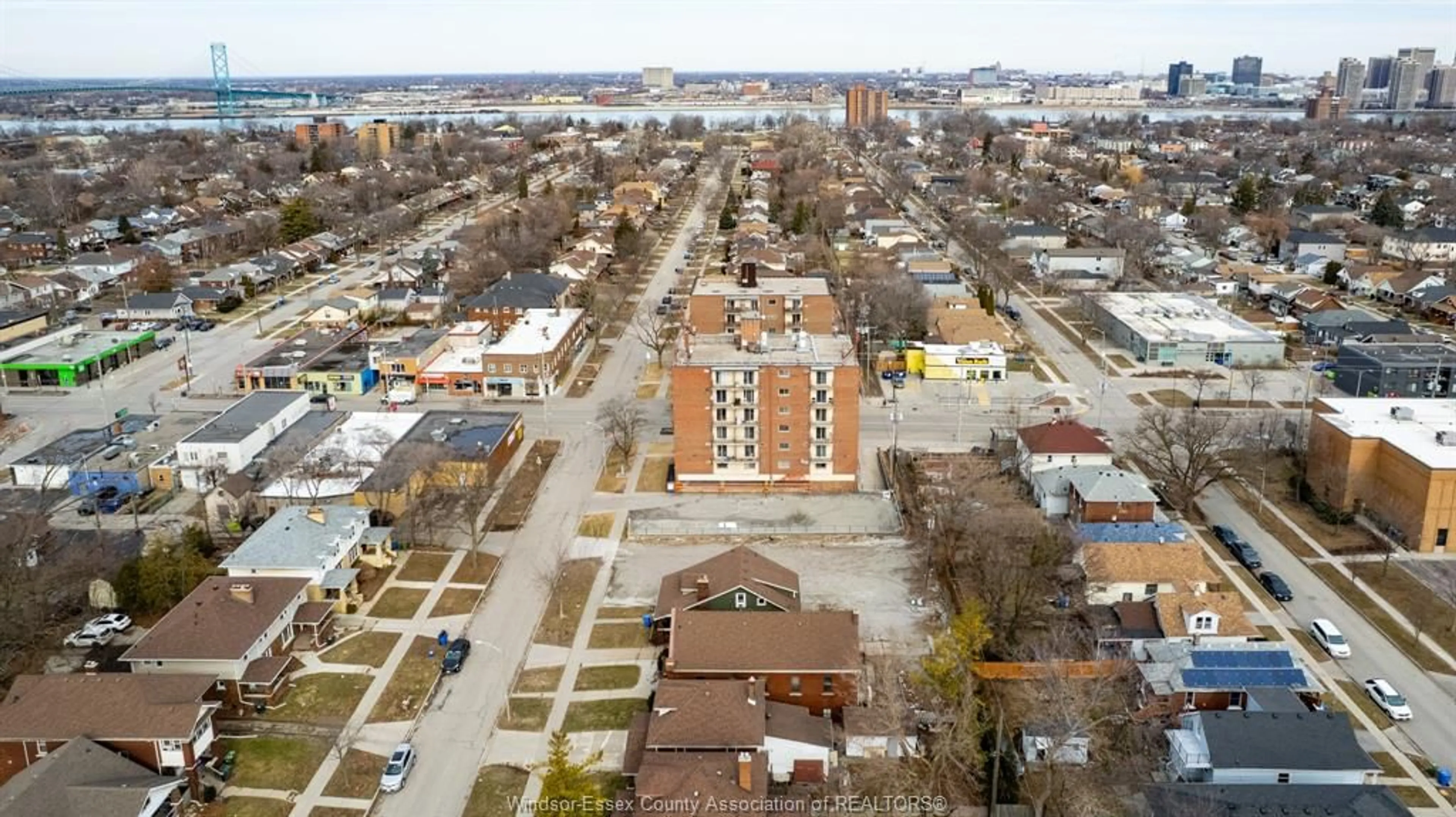 A pic from outside/outdoor area/front of a property/back of a property/a pic from drone, city buildings view from balcony for V/L PARTINGTON Ave, Windsor Ontario N9B 2P8