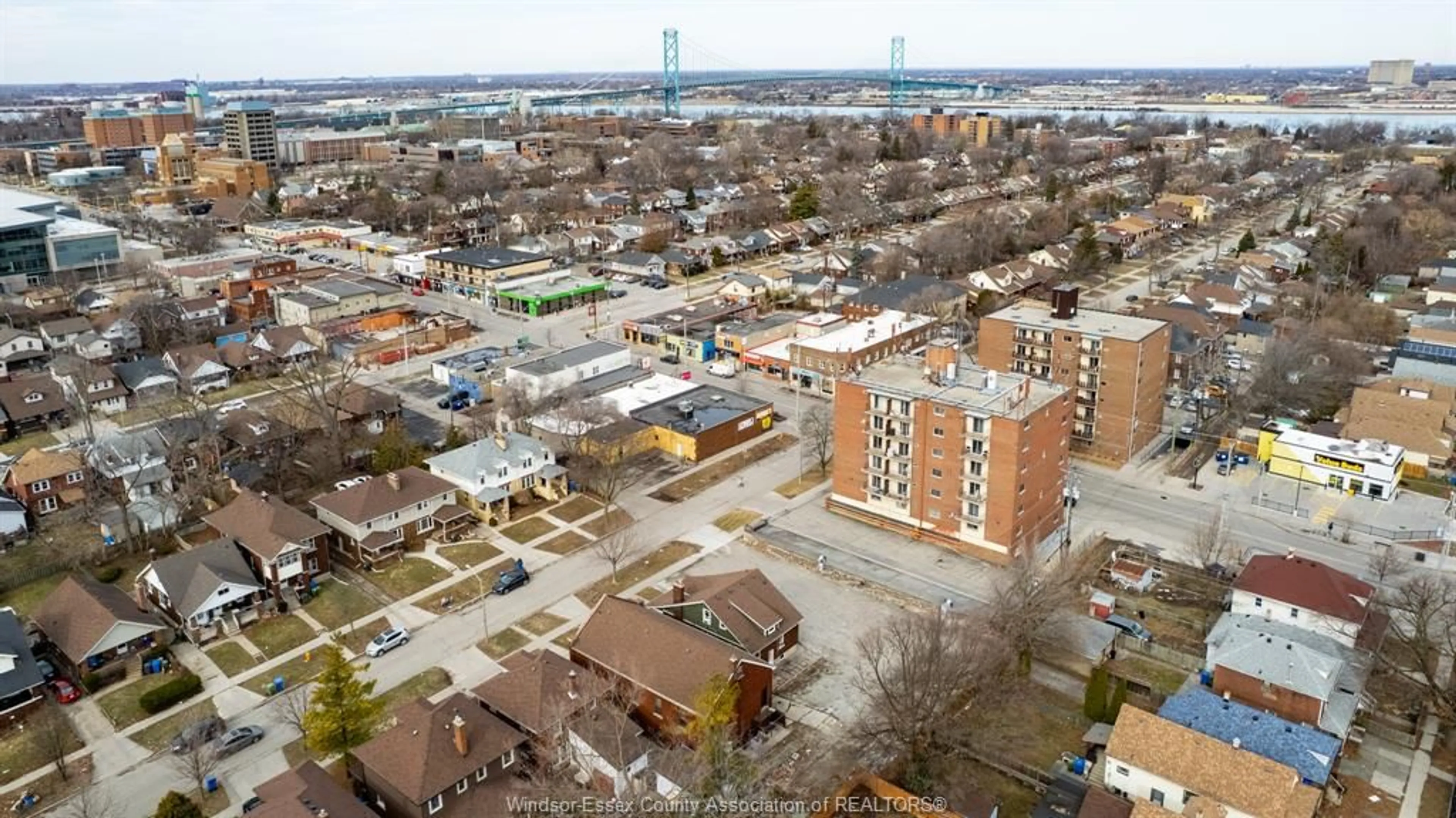 A pic from outside/outdoor area/front of a property/back of a property/a pic from drone, city buildings view from balcony for V/L PARTINGTON Ave, Windsor Ontario N9B 2P8