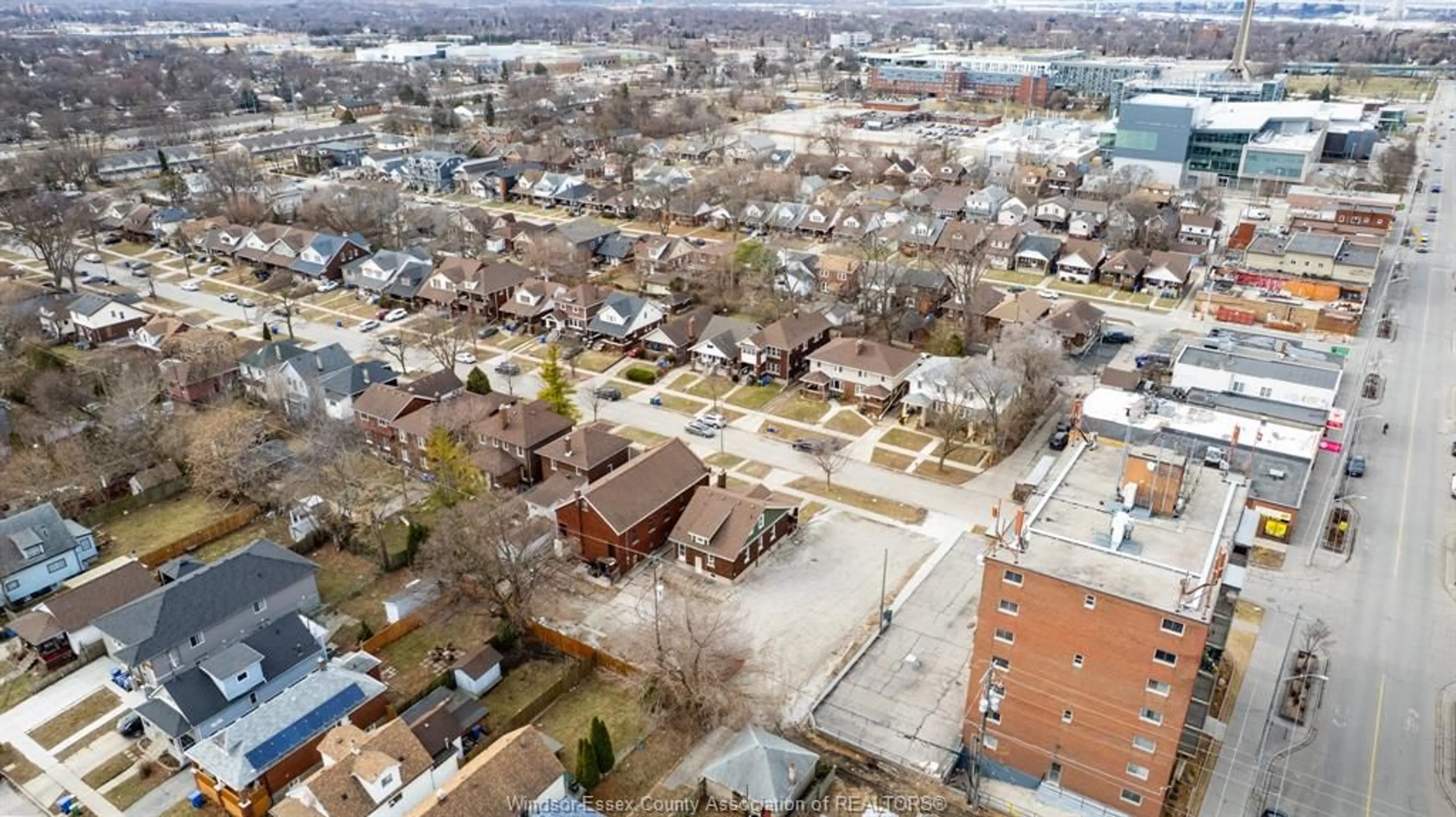 A pic from outside/outdoor area/front of a property/back of a property/a pic from drone, street for V/L PARTINGTON Ave, Windsor Ontario N9B 2P8