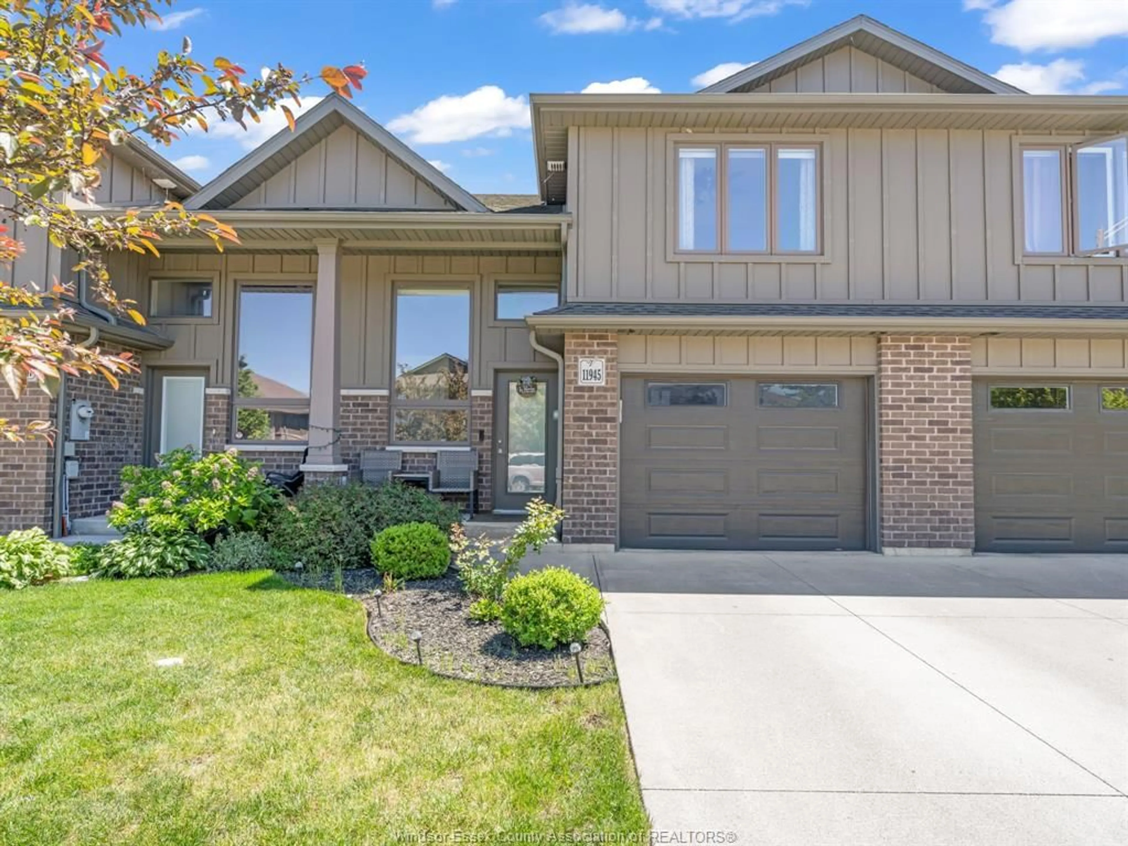 Home with brick exterior material, street for 11945 MAITLAND Ave, Windsor Ontario N8P 0B9