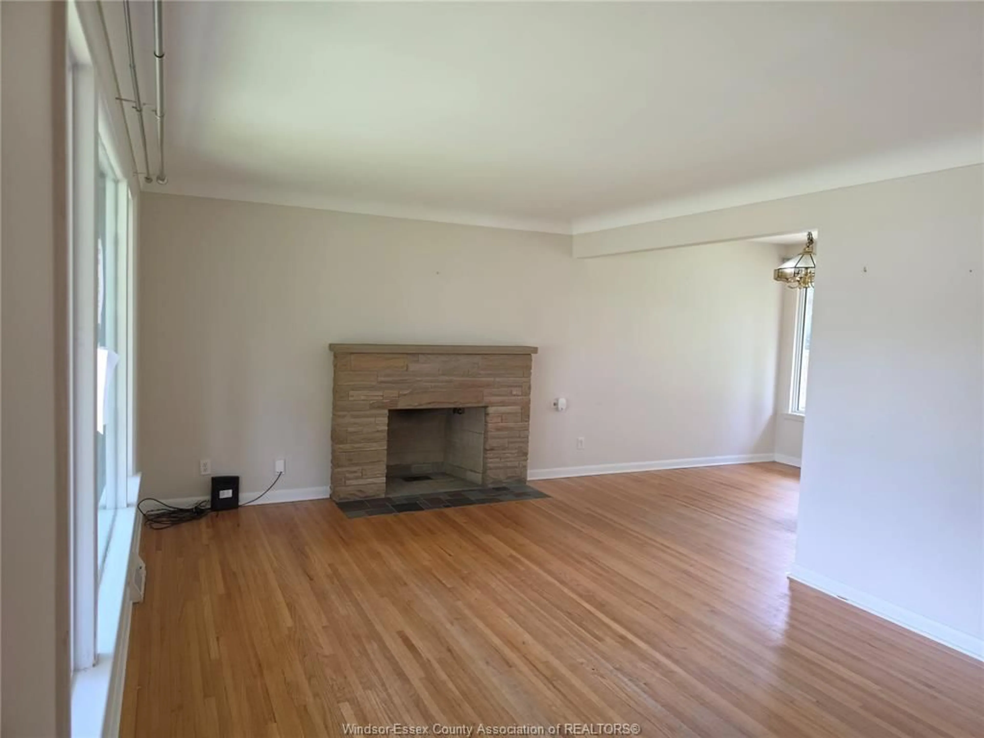 A pic of a room for 2721 VIRGINIA PARK Ave, Windsor Ontario N9E 2B5