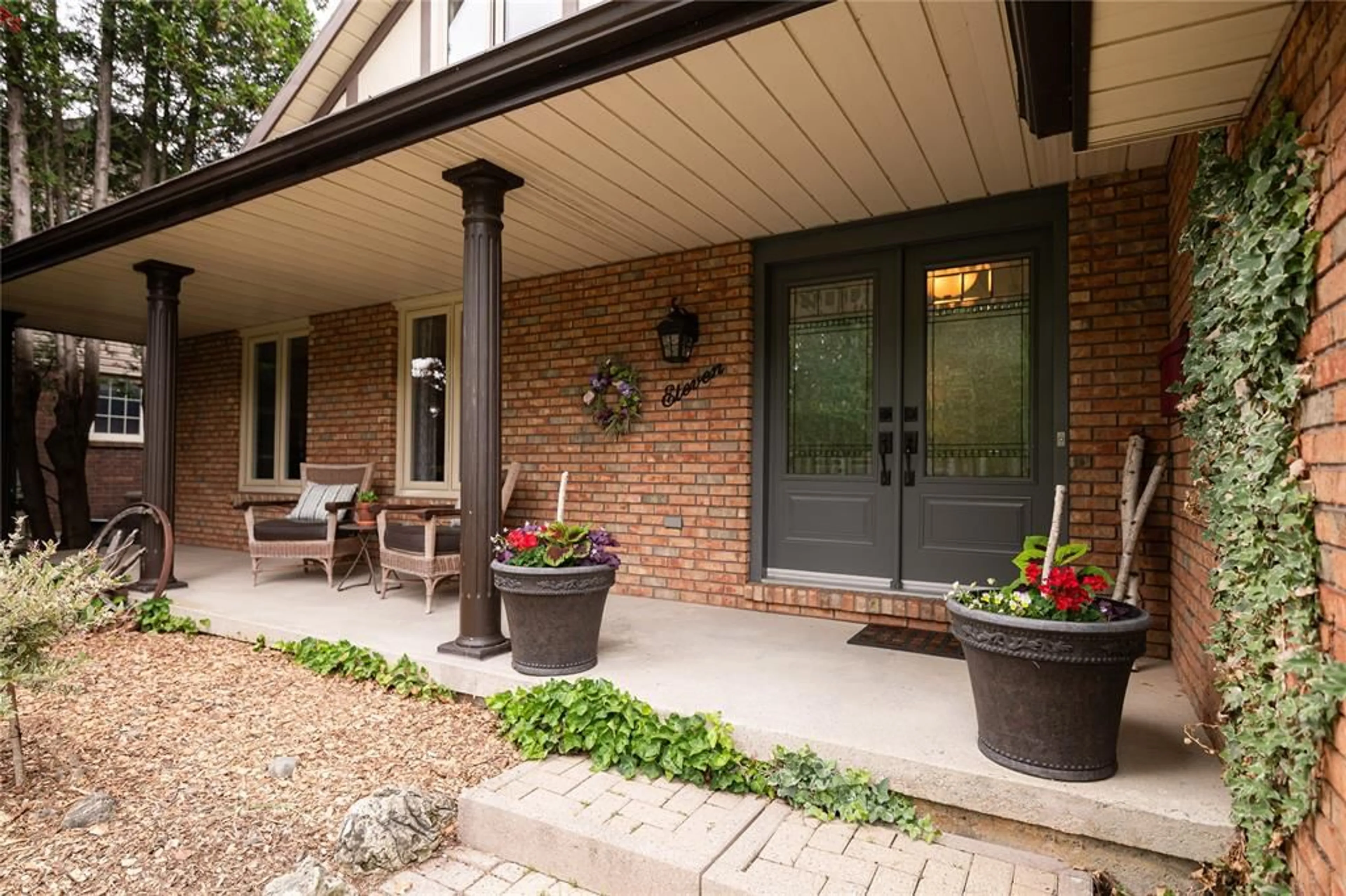 Home with brick exterior material, street for 11 ALGONQUIAN Dr, Chatham Ontario N7M 5Y2