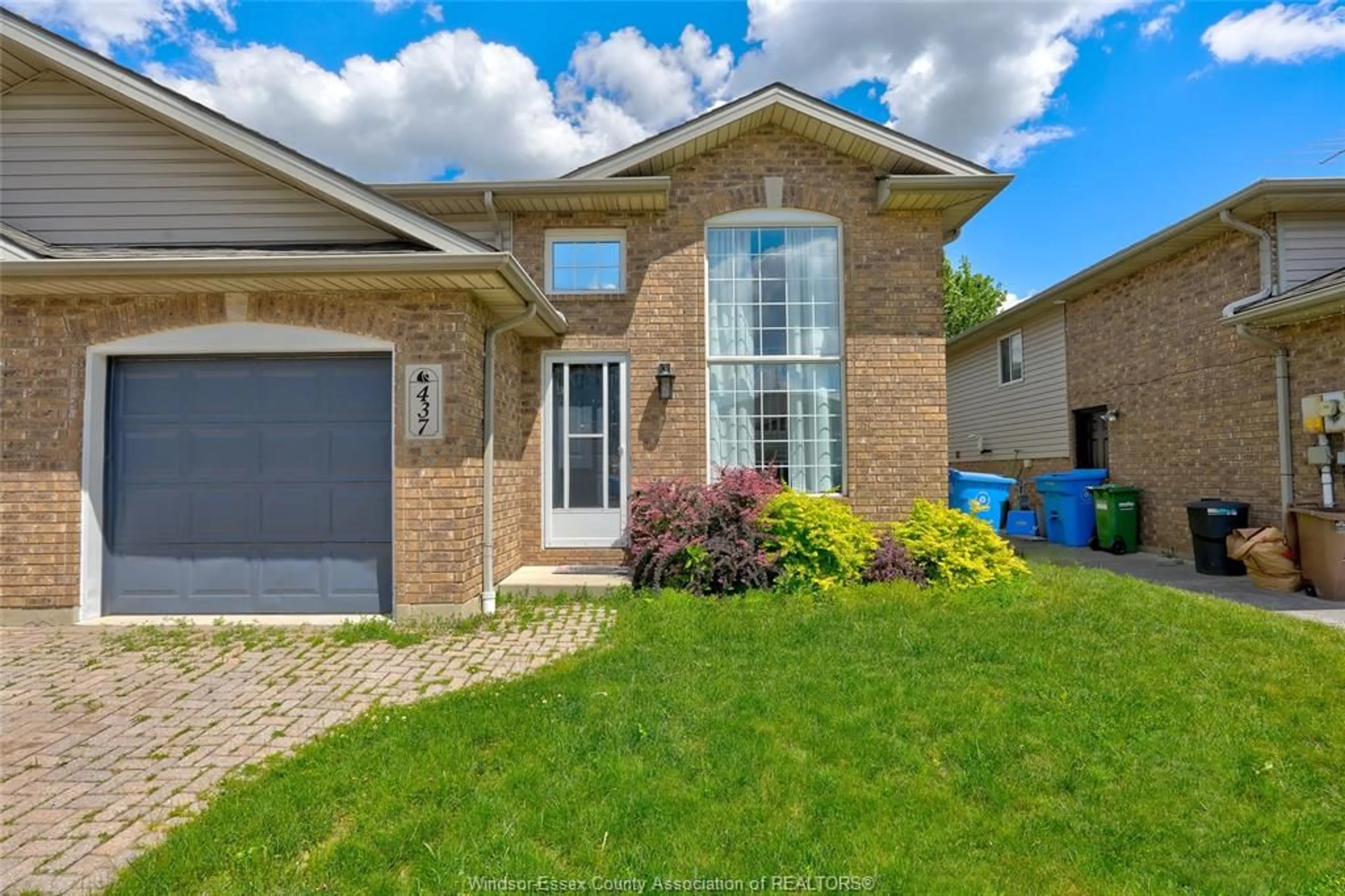 Home with brick exterior material, street for 437 MERRILL Ave, LaSalle Ontario N9J 3R2