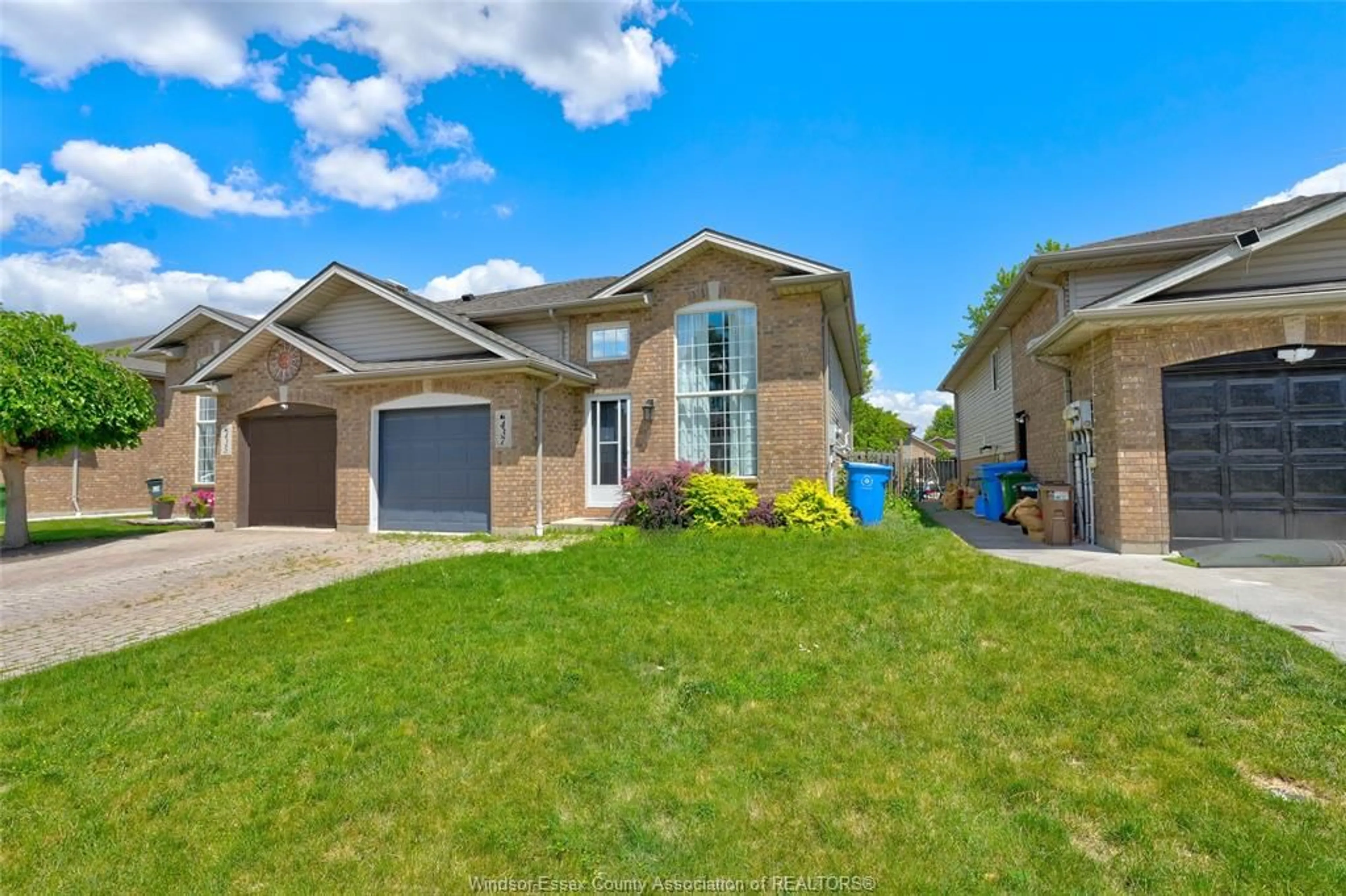 Home with brick exterior material, street for 437 MERRILL Ave, LaSalle Ontario N9J 3R2
