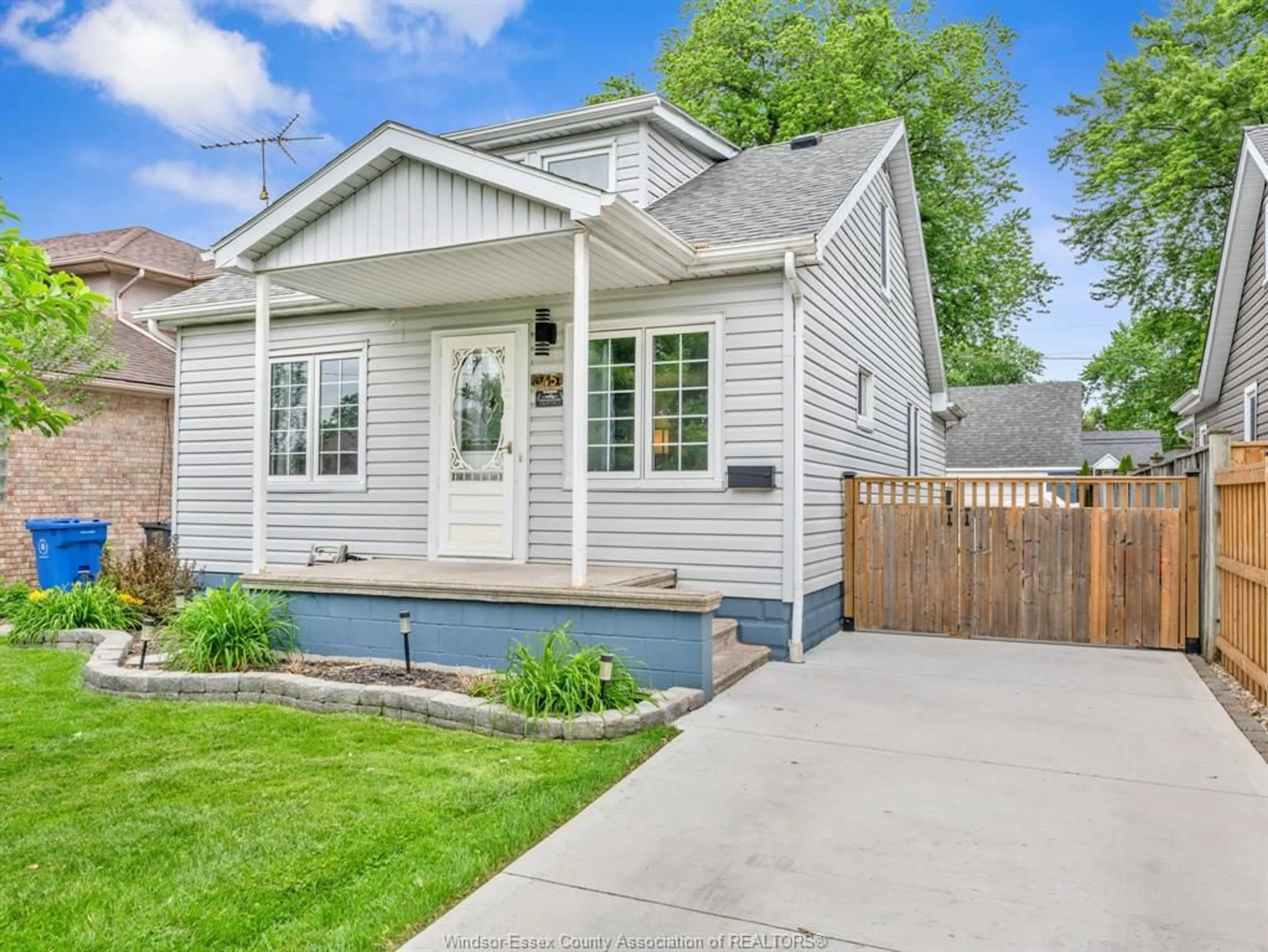 Home with vinyl exterior material, street for 345 FRANK Ave, Windsor Ontario N8S 3N9