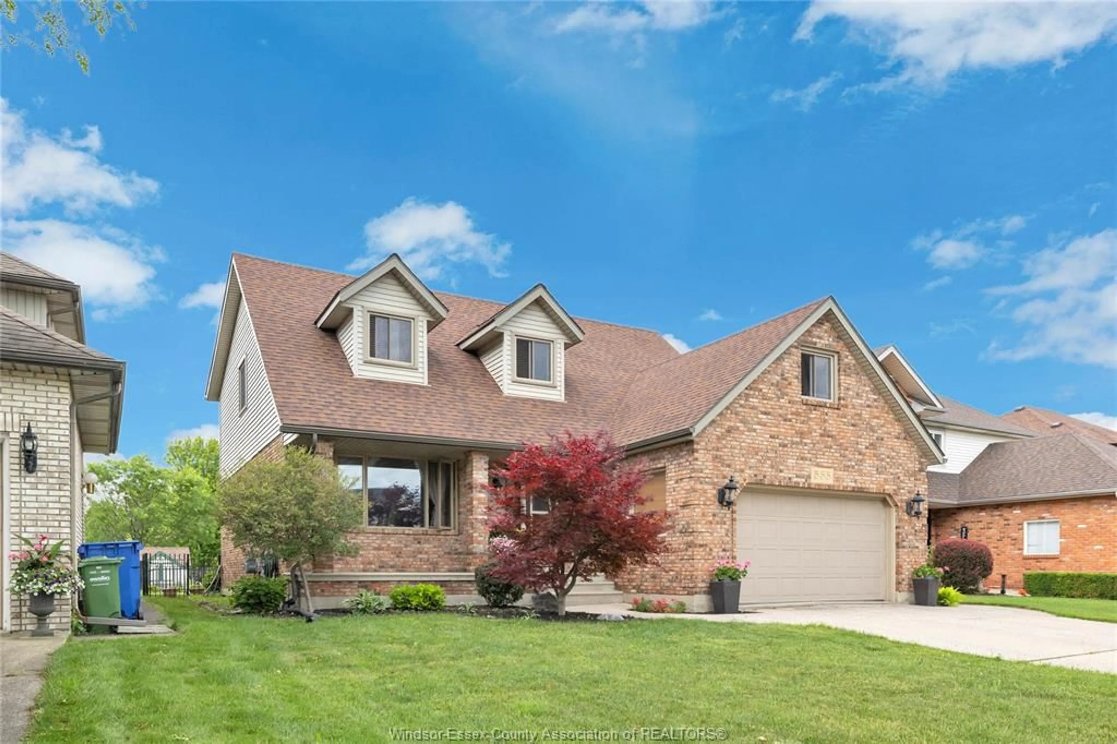Home with brick exterior material, street for 555 MICHAEL Dr, Tecumseh Ontario N8N 4N1