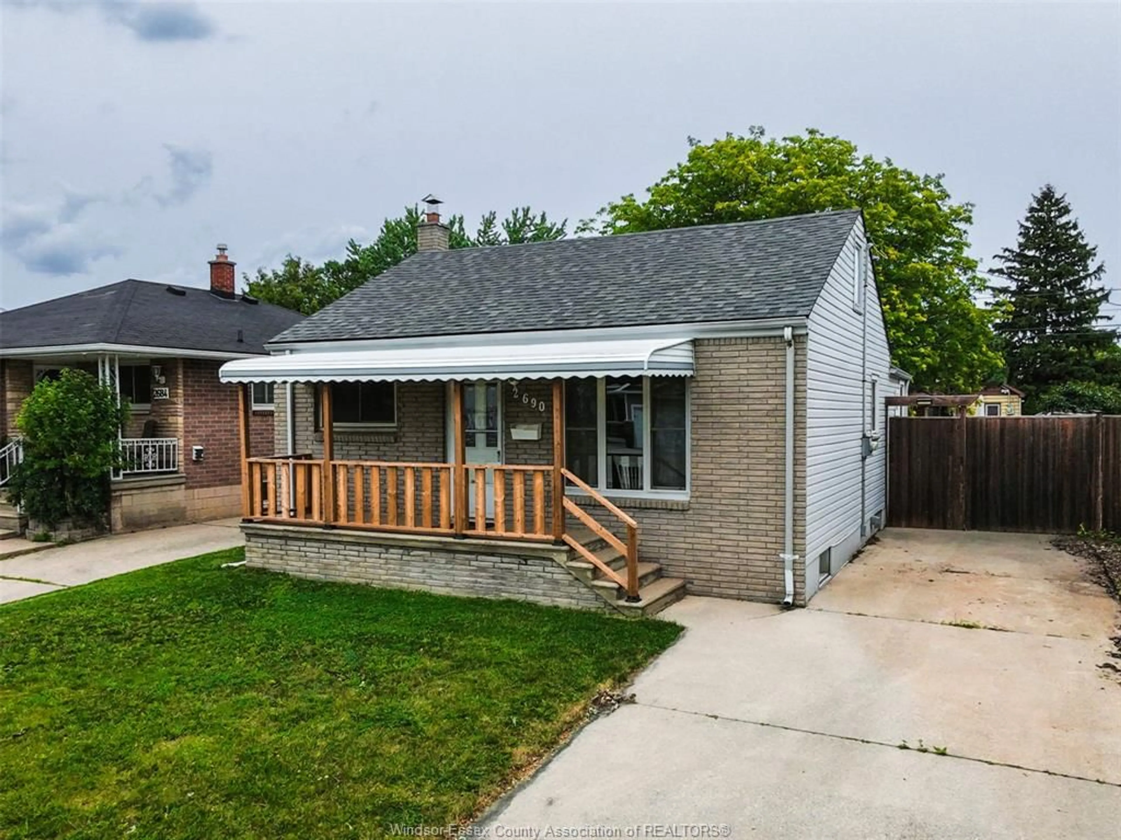 Home with brick exterior material, street for 2690 Chandler Rd, Windsor Ontario N8W 4B3