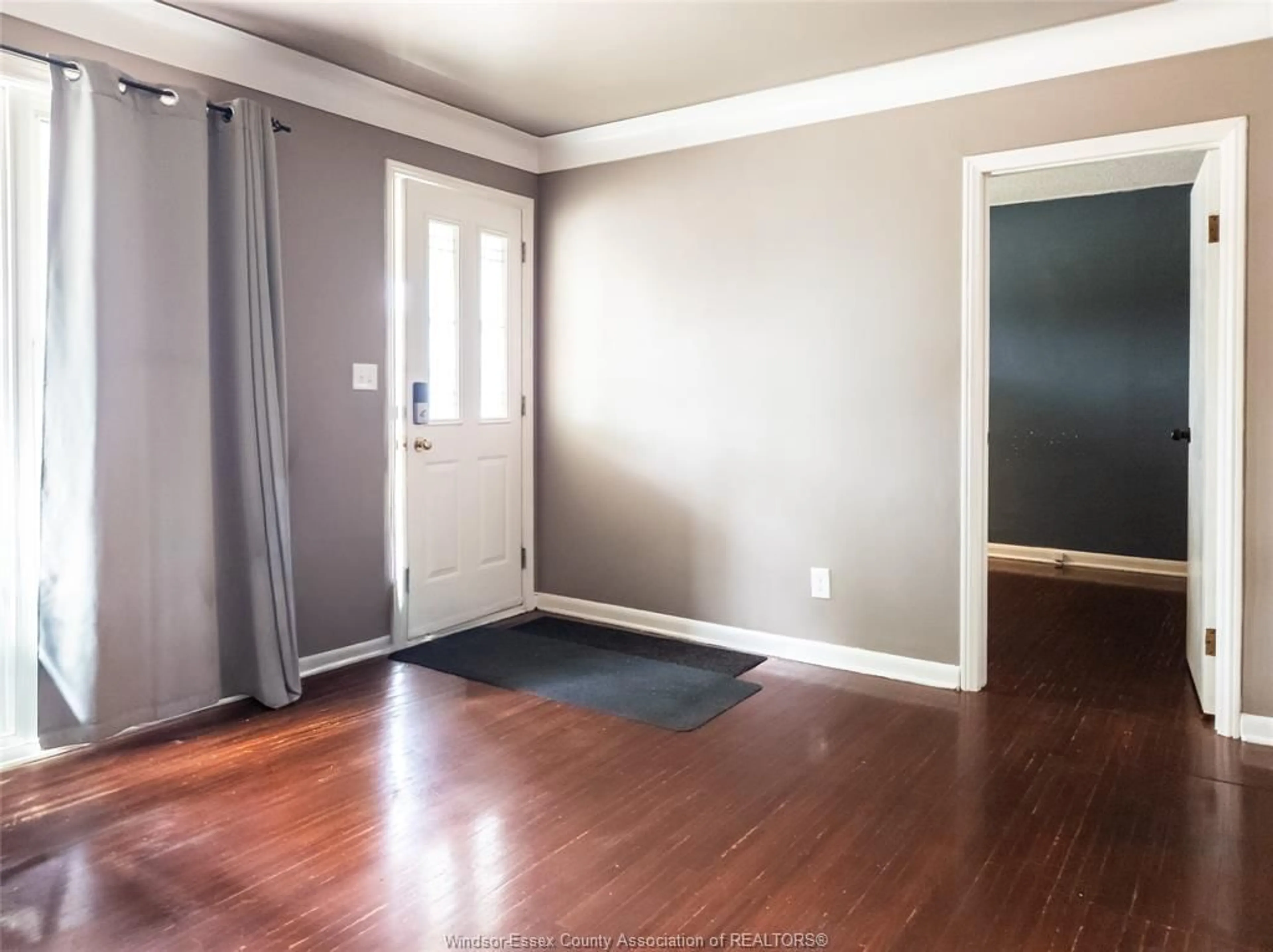 Unknown for 2690 Chandler Rd, Windsor Ontario N8W 4B3