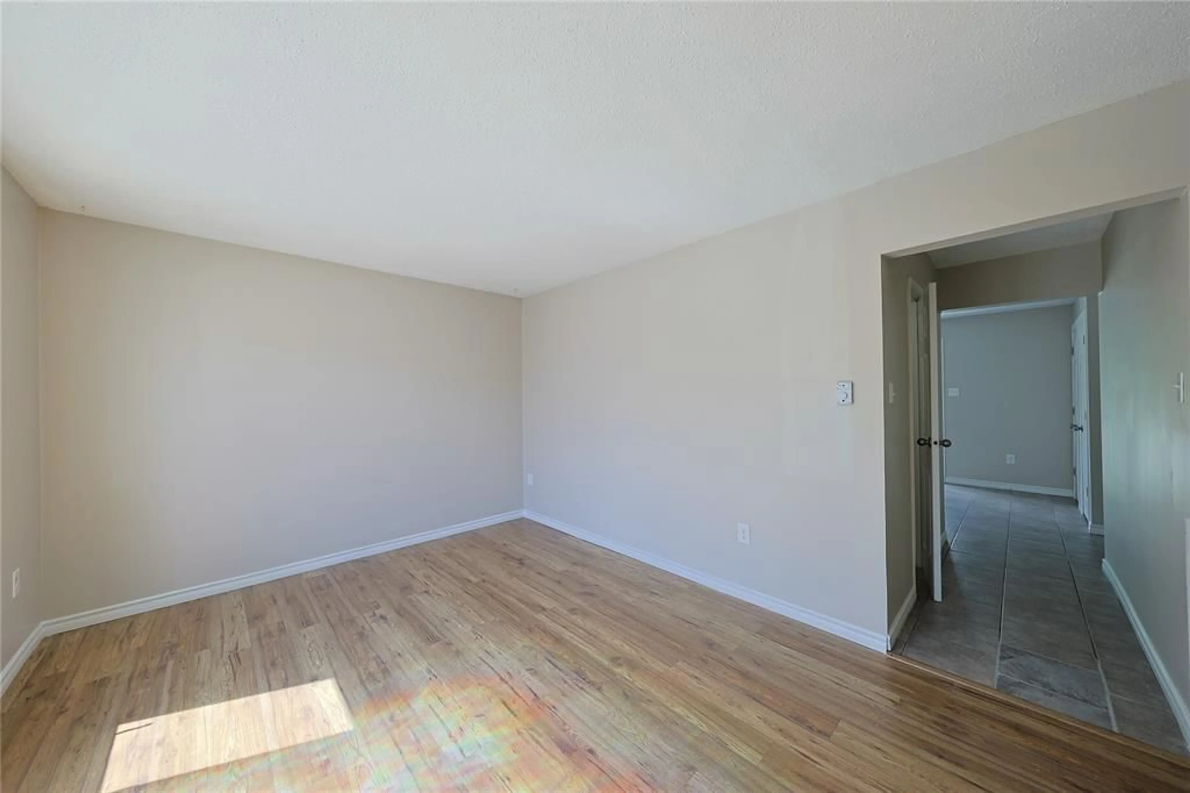 A pic of a room for 348 Cameron St, St Clair Ontario N0N 1G0