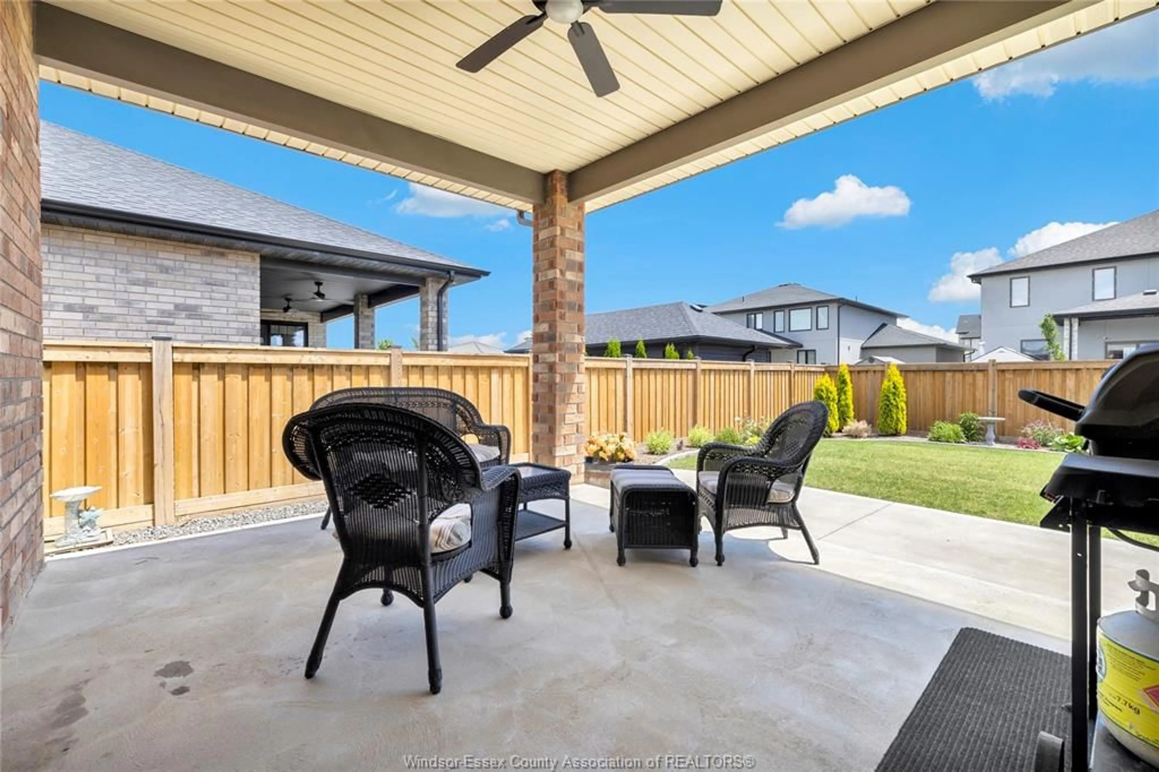 Patio, unknown for 67 HILTON Crt, Amherstburg Ontario N9V 0A8