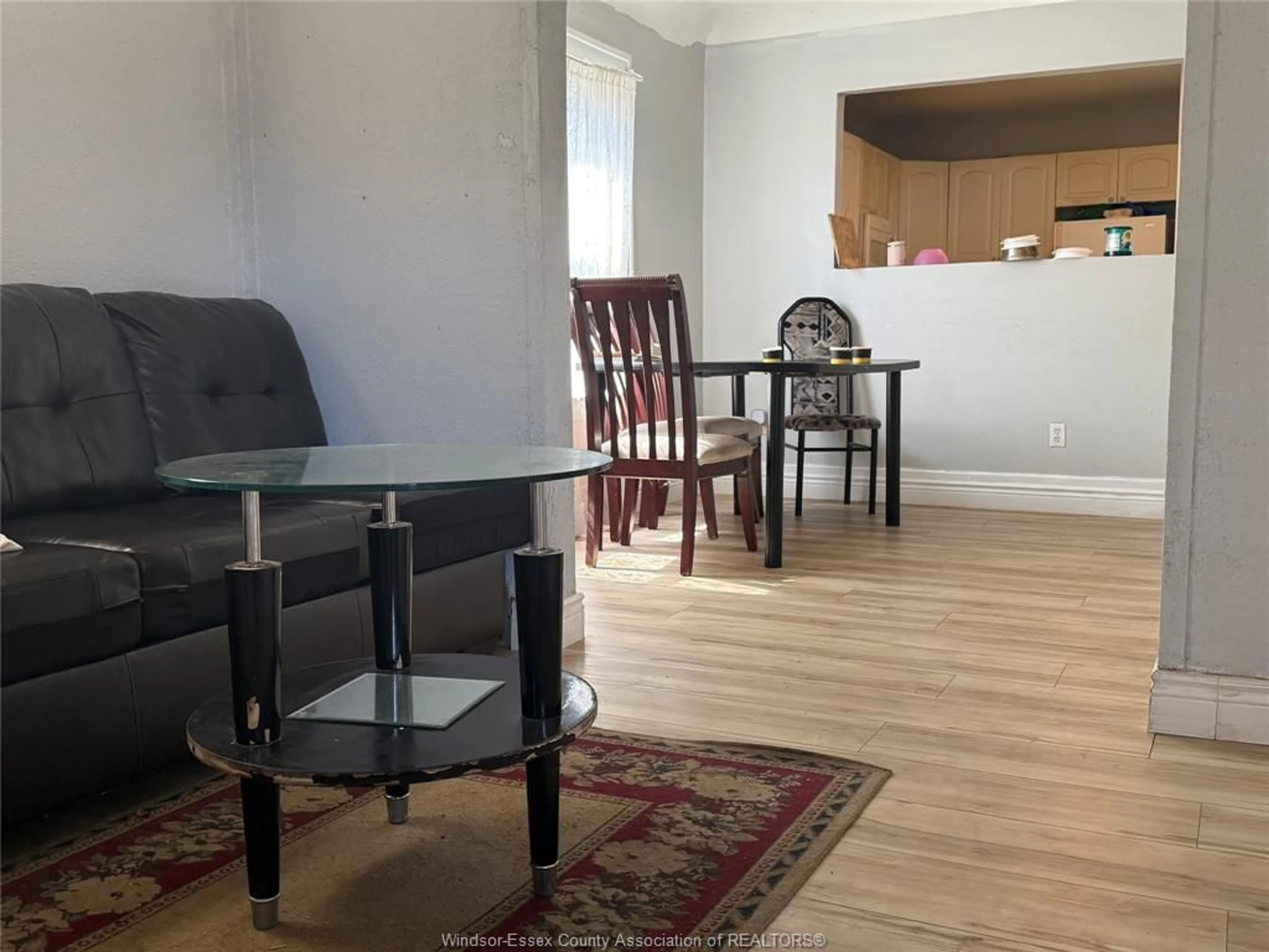 Living room with furniture, wood/laminate floor for 961 CAMPBELL, Windsor Ontario N9B 2J4