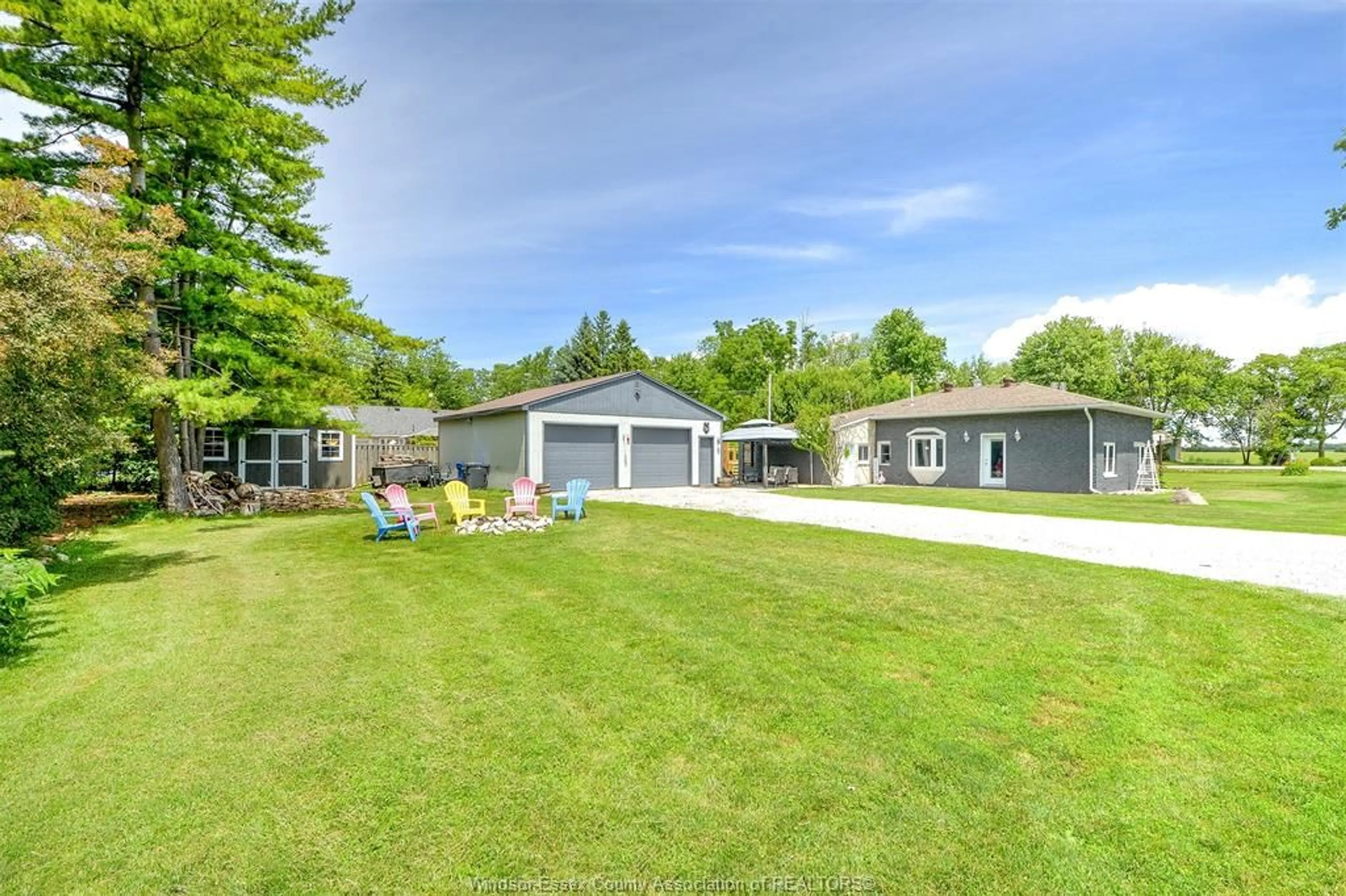 A pic from outside/outdoor area/front of a property/back of a property/a pic from drone, water/lake/river/ocean view for 137 BEVERLY Blvd, Colchester Ontario N0R 1G0