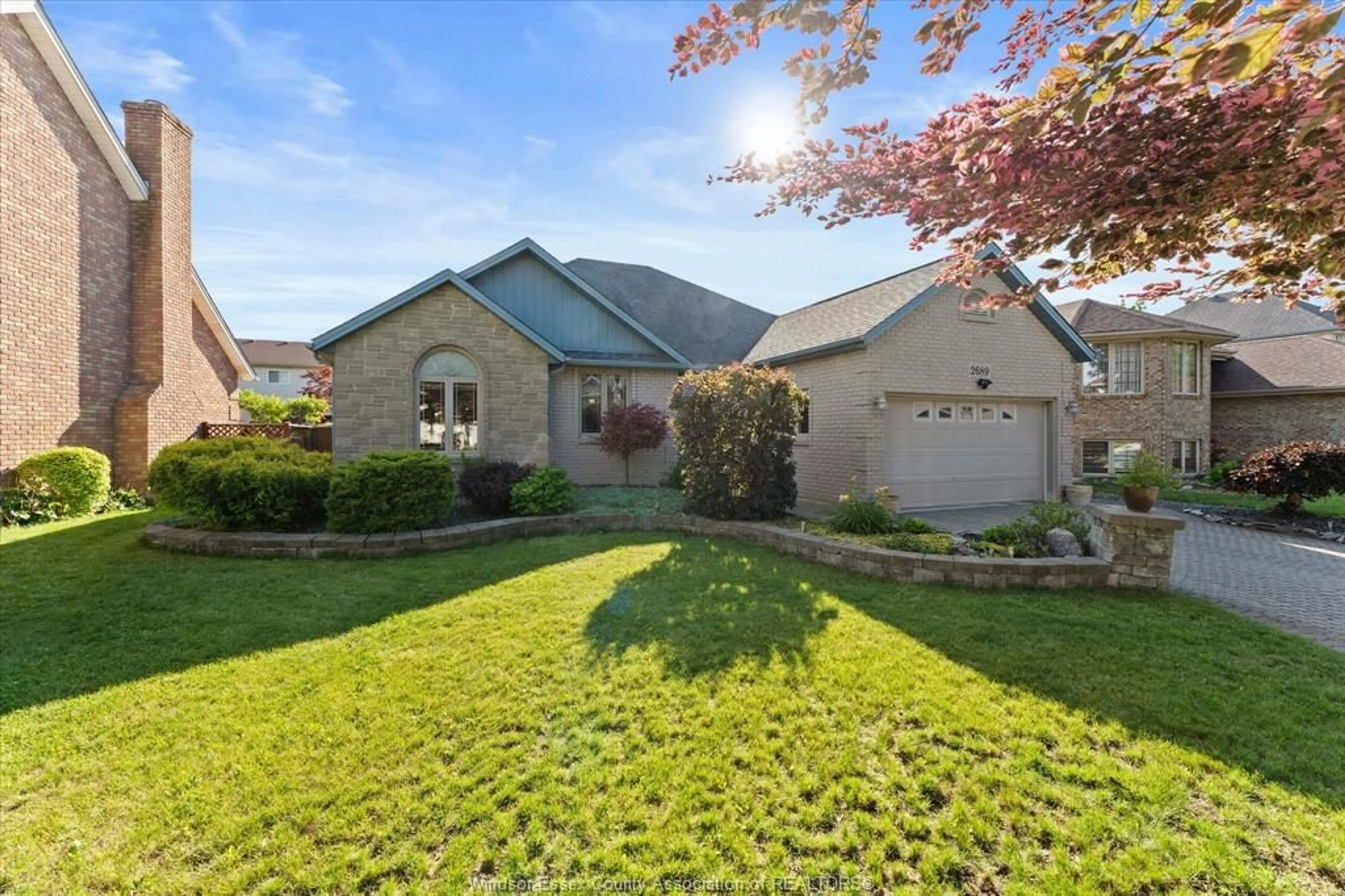 Unknown for 2689 BUTTERY St, Windsor Ontario N9E 4L7