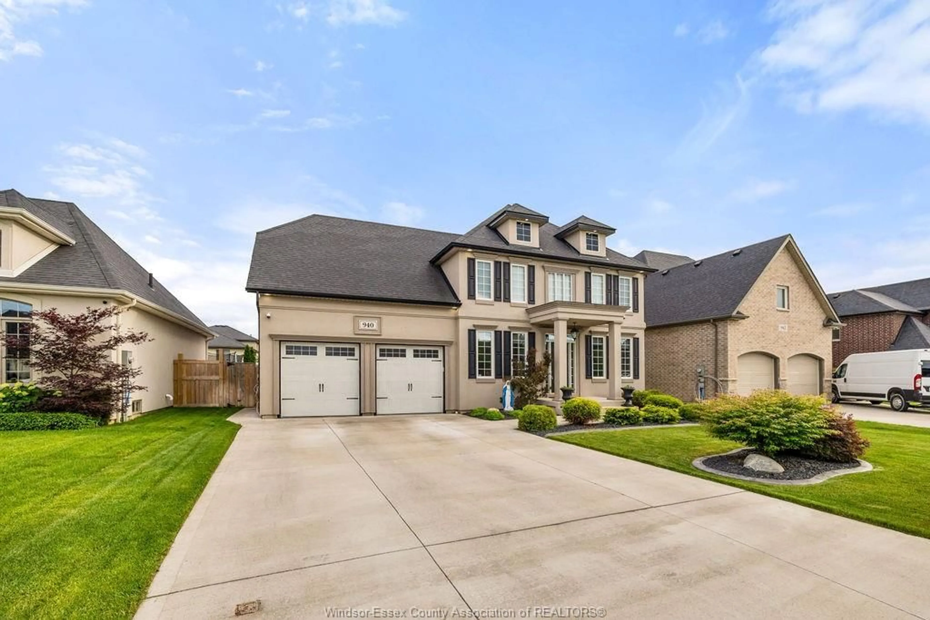 Unknown for 940 WESTWOOD Dr, Lakeshore Ontario N0R 1A0