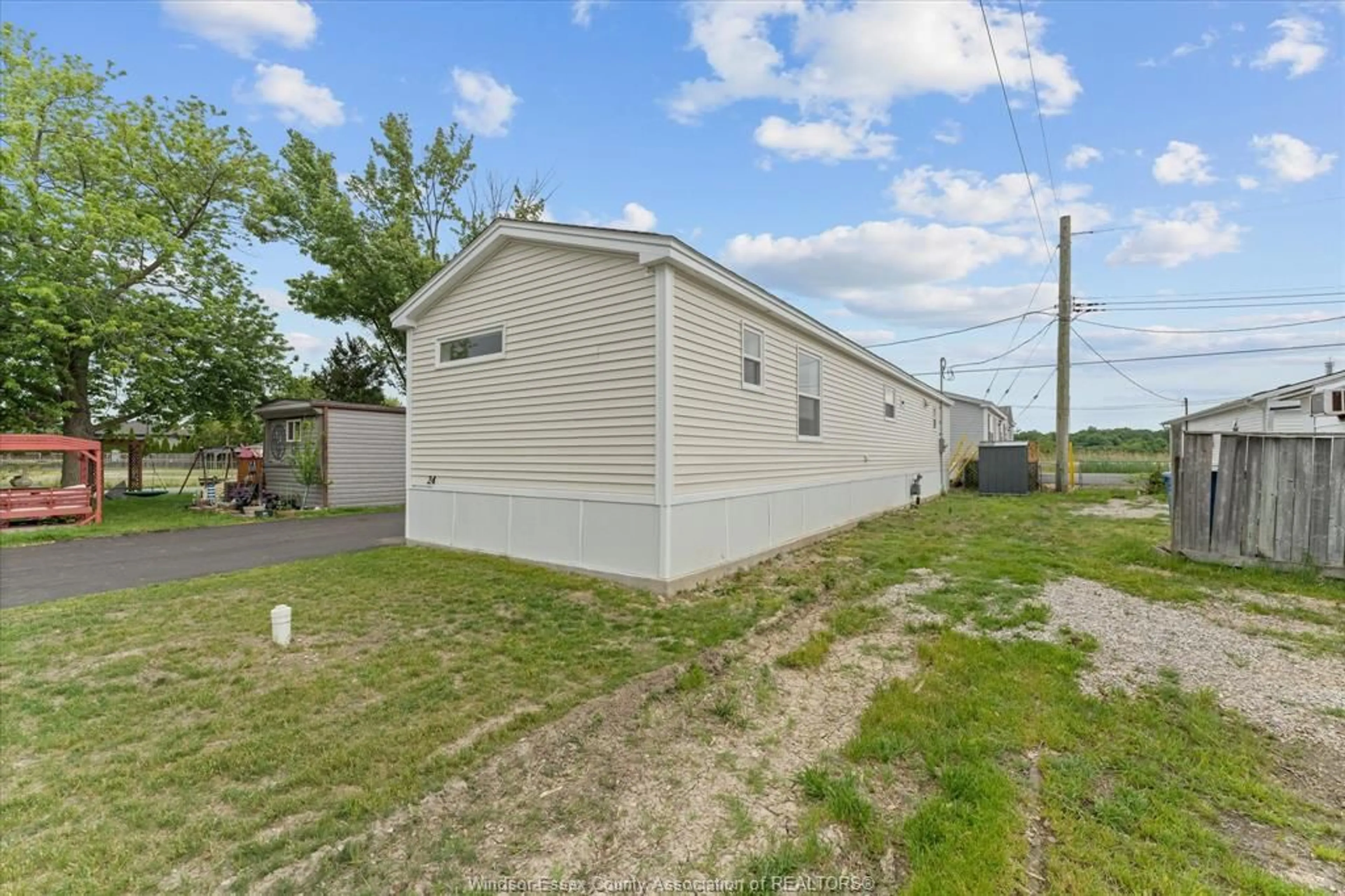 Unknown for 24 REGINA Dr, Lakeshore Ontario N8N 2P4