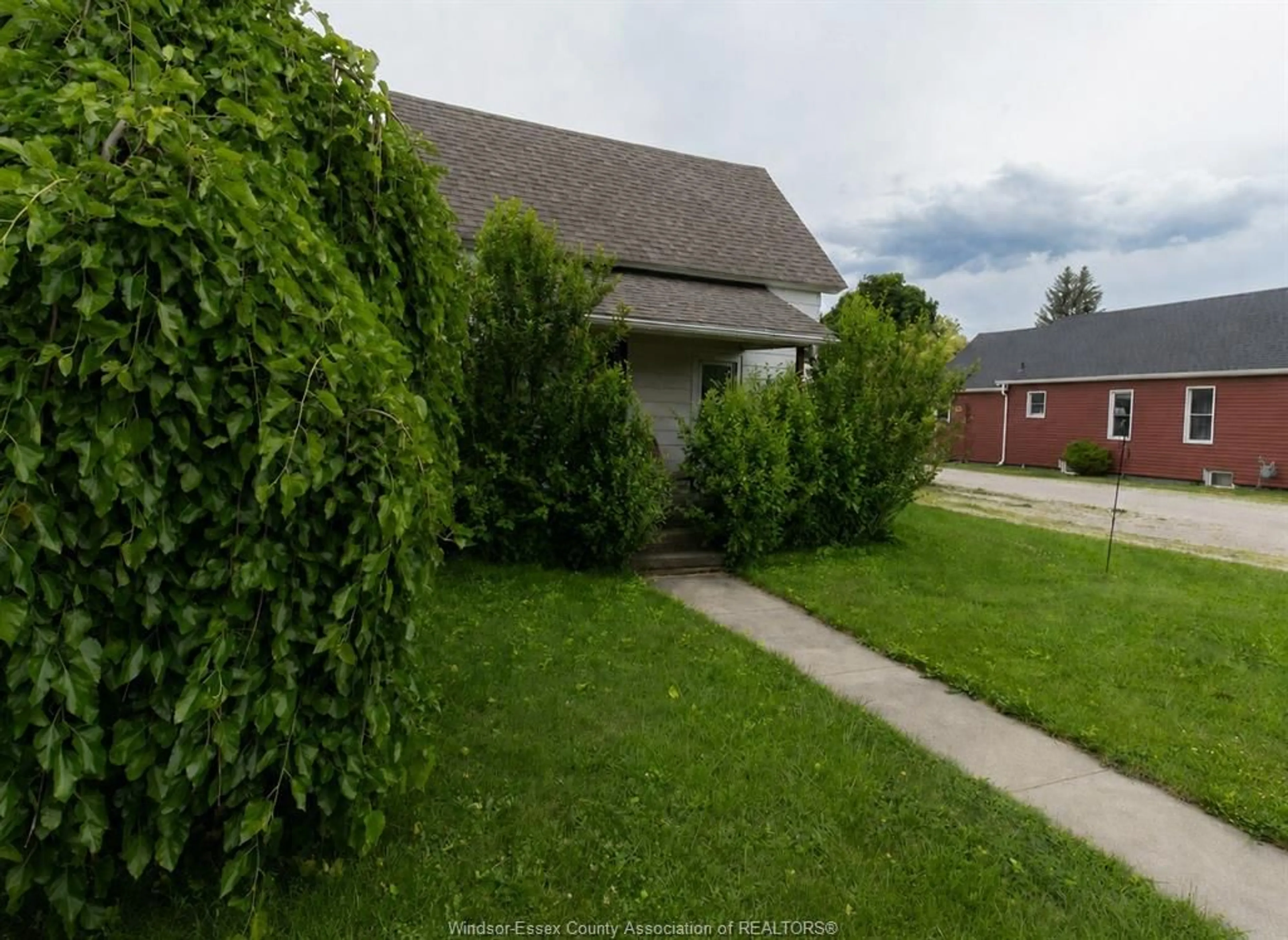 Unknown for 267 FORT St, Amherstburg Ontario N9V 1C1