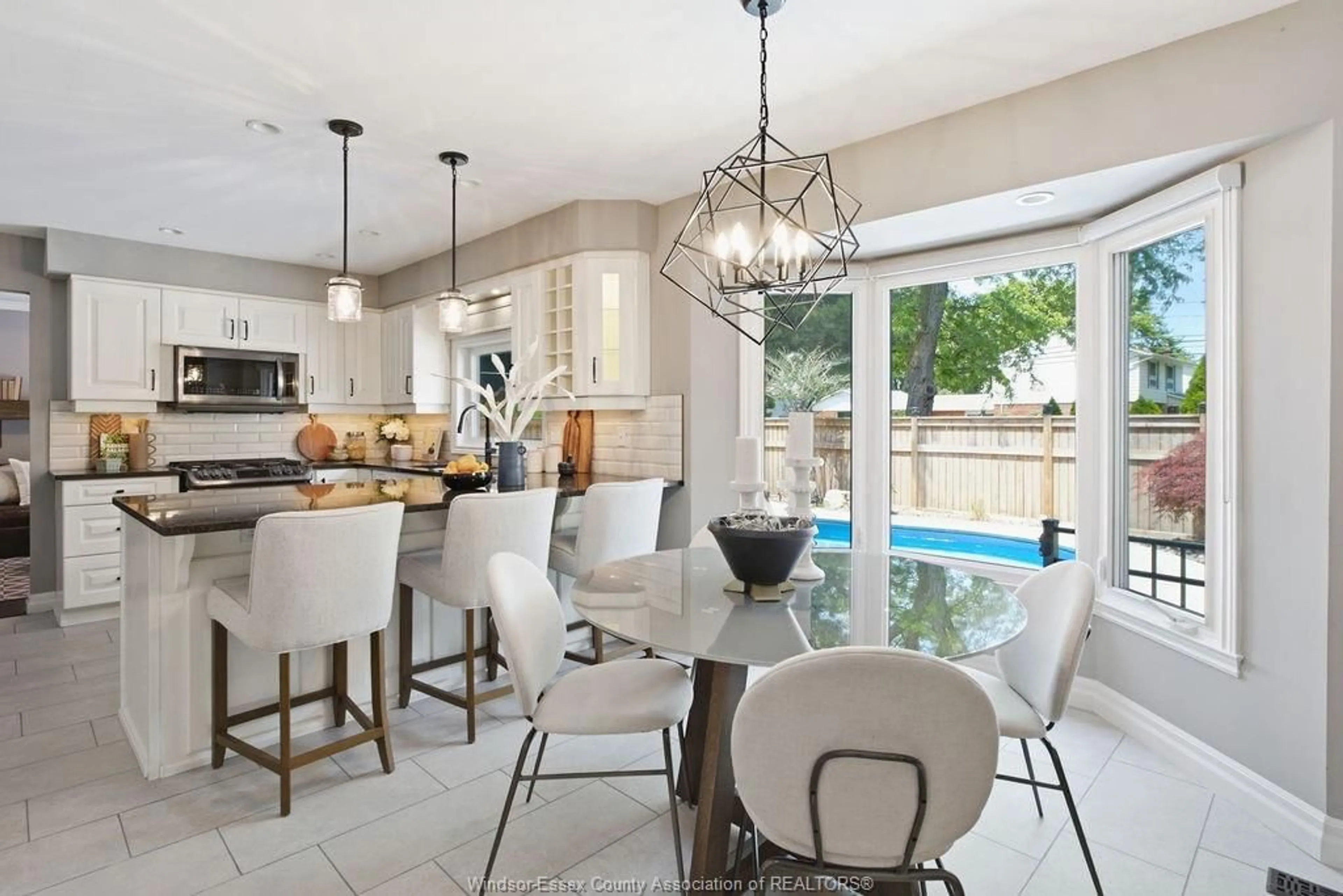 Open concept kitchen, ceramic/tile floor for 535 HARBOURNE Cres, Tecumseh Ontario N8N 3J5