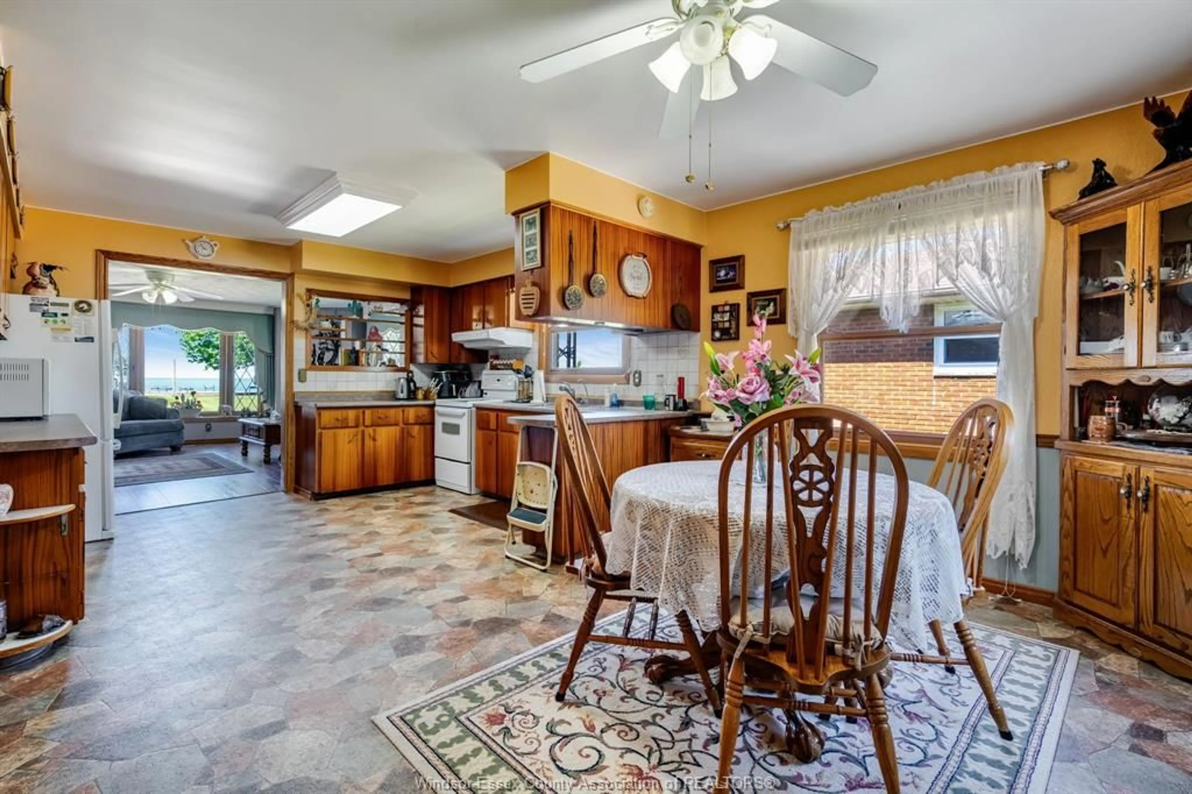 Open concept kitchen, ceramic/tile floor for 12307 & 12310 Laforet Beach Rd., Lakeshore Ontario N0R 1N0