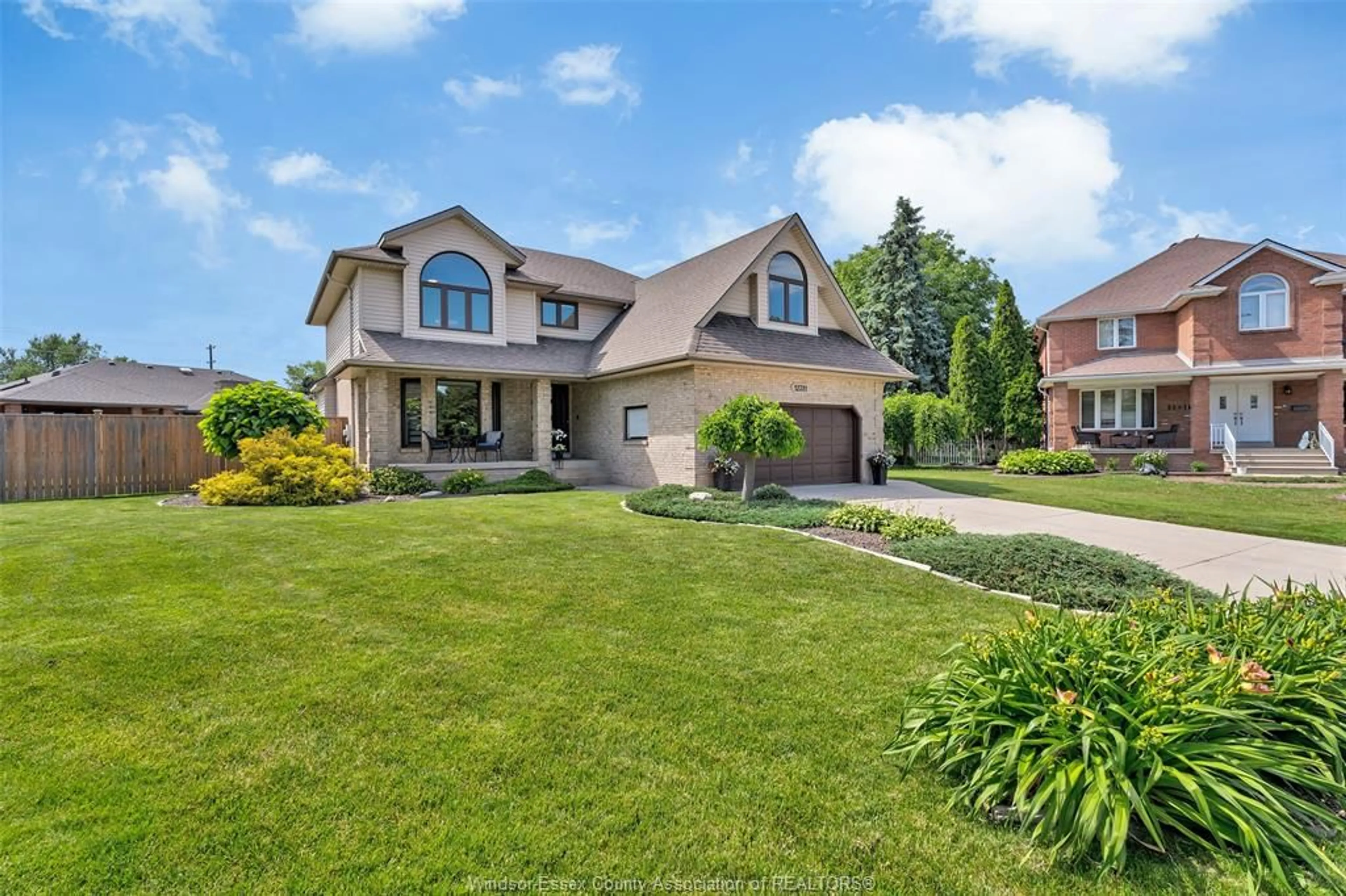 Home with vinyl exterior material, street for 12311 VERDANT Crt, Tecumseh Ontario N9K 1B4