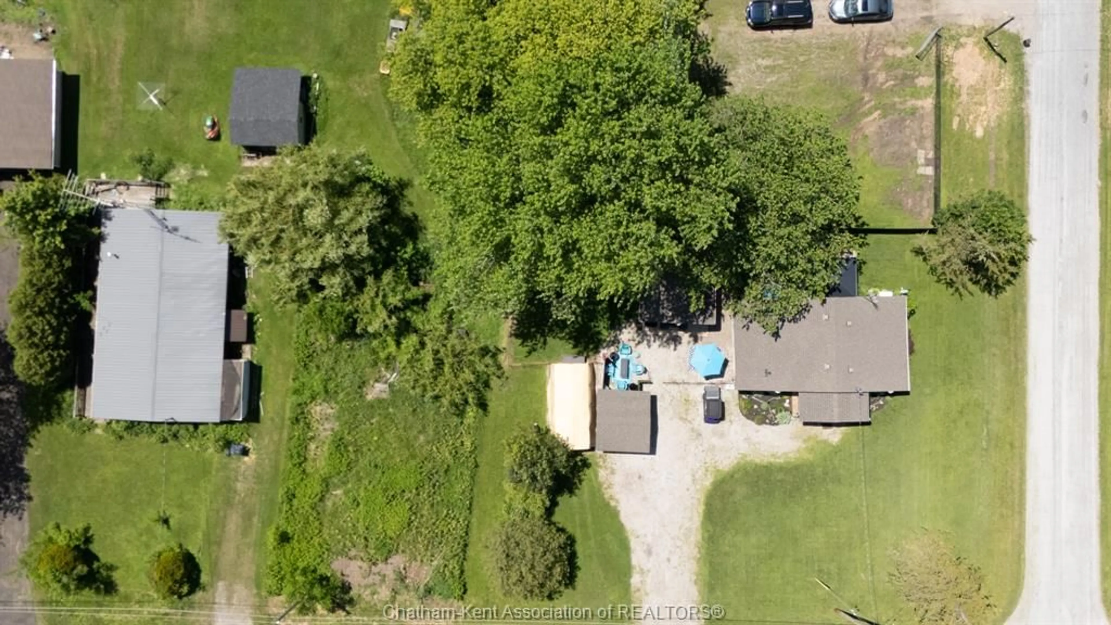 A pic from outside/outdoor area/front of a property/back of a property/a pic from drone, street for 42 Wellington St, Shrewsbury Ontario N0P 1A0