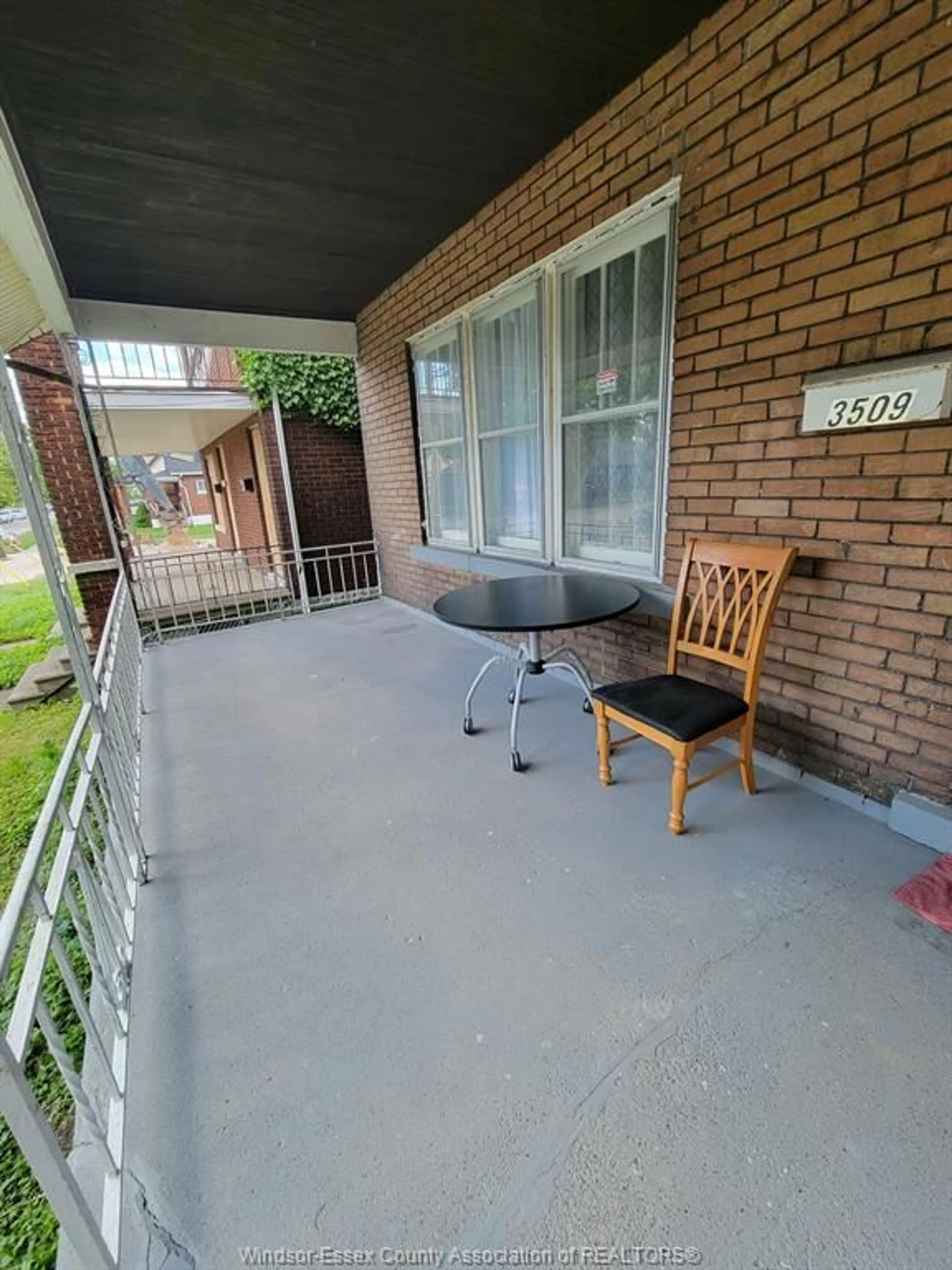 Patio, street for 3509 PETER, Windsor Ontario N9C 1J6