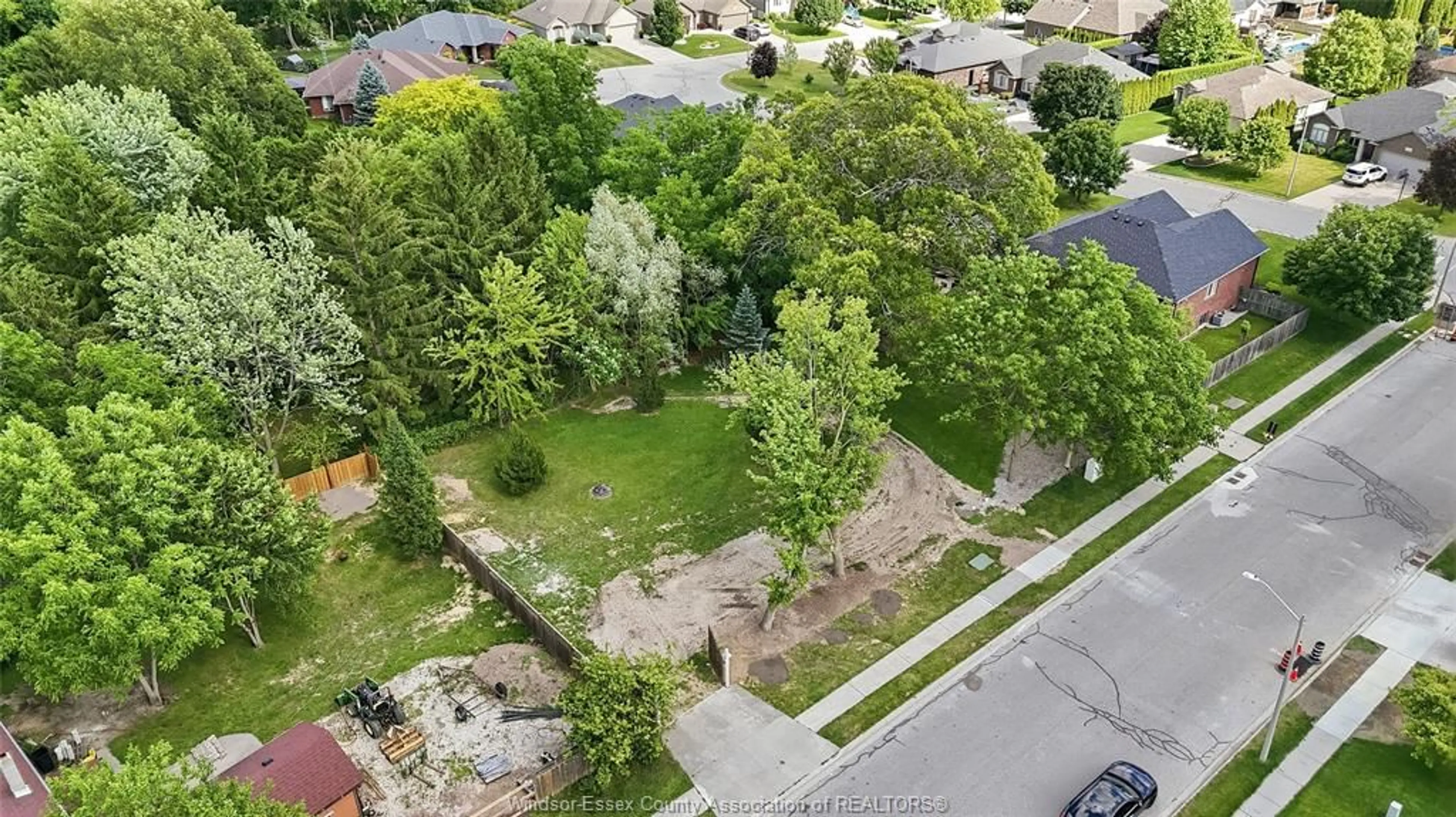 A pic from outside/outdoor area/front of a property/back of a property/a pic from drone, street for V/L CONSERVATION Blvd, Kingsville Ontario N9Y 3Z1