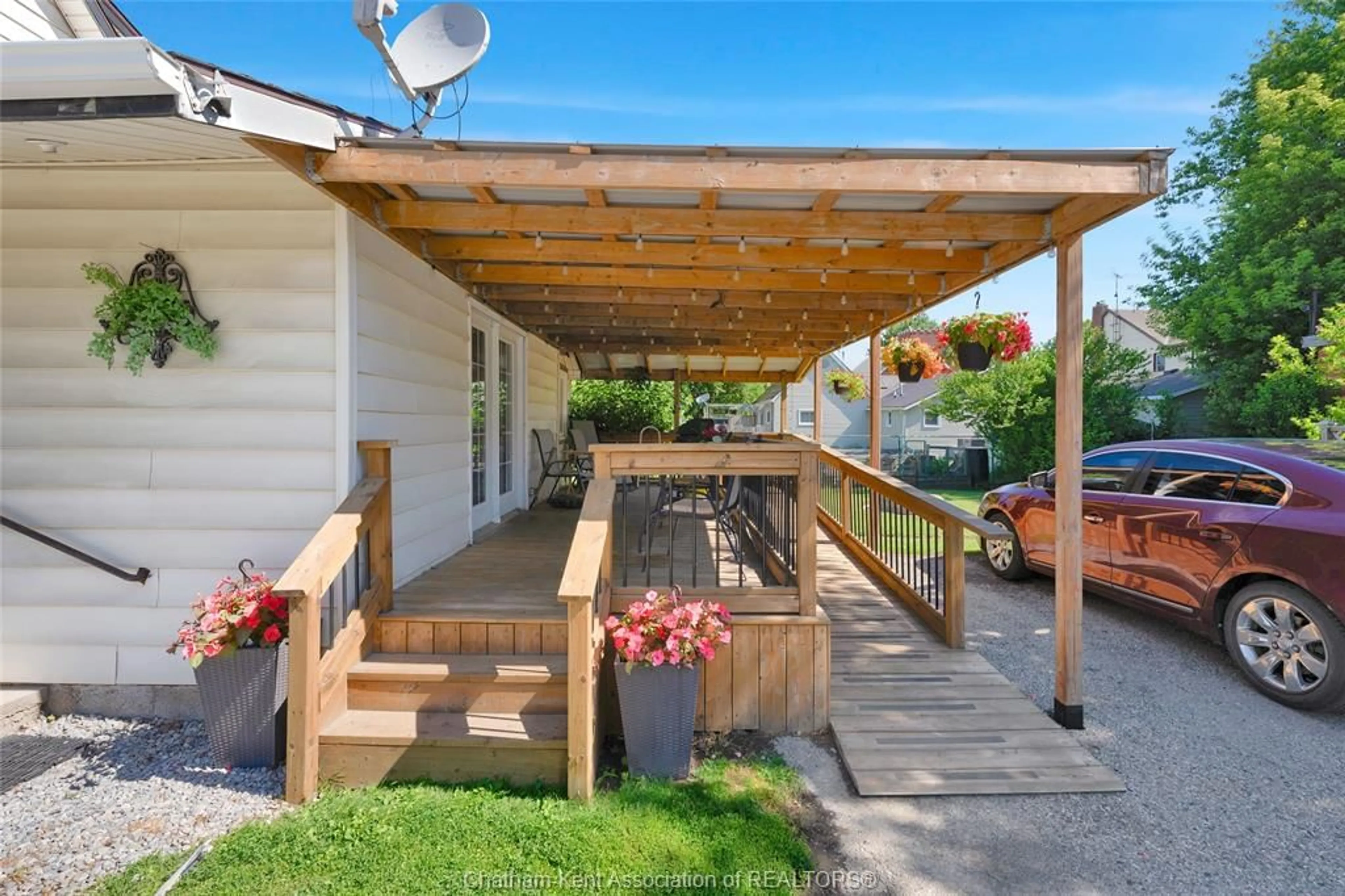 Patio, street for 1 Centre Side Rd, Tupperville Ontario N0P 2M0