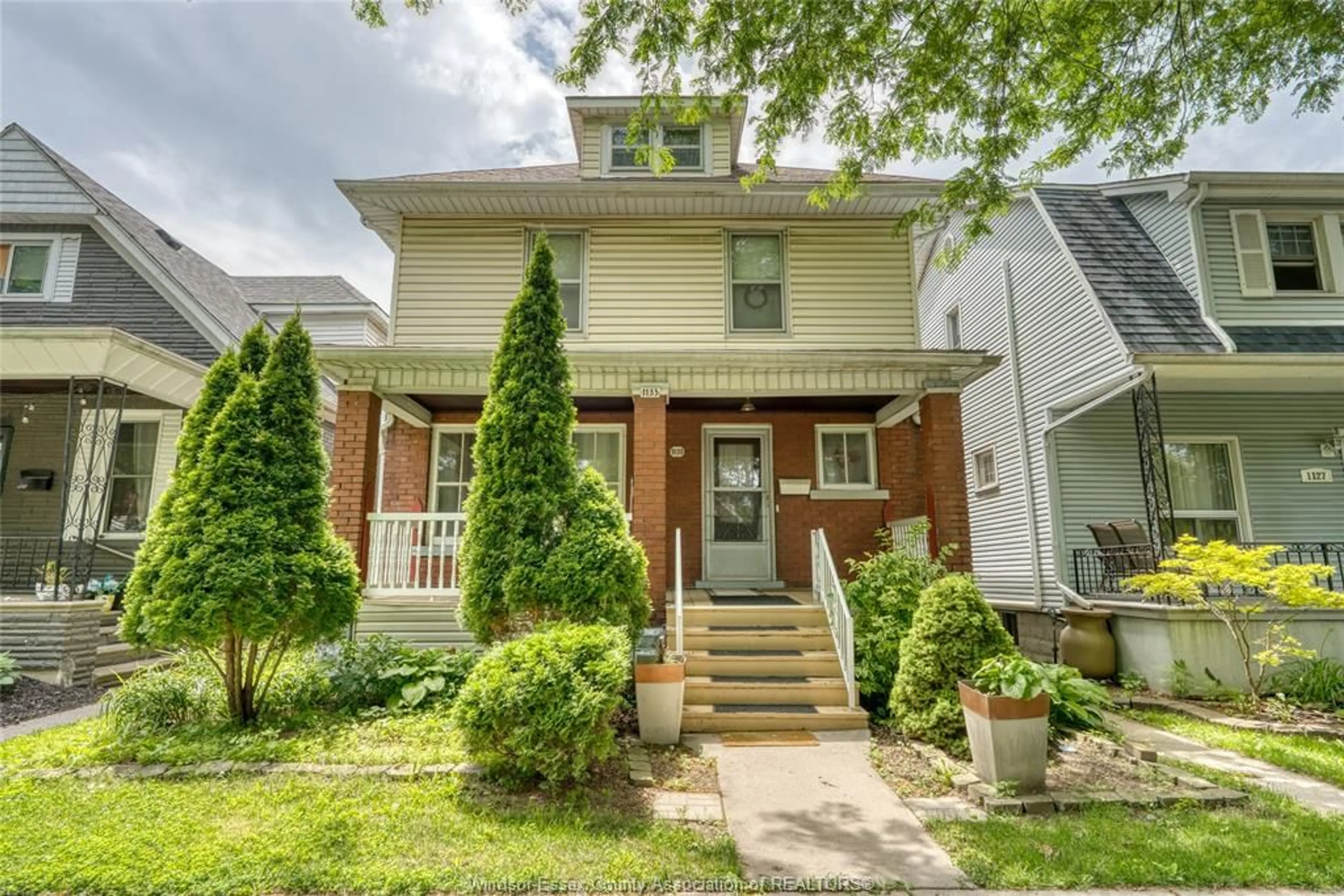 Home with brick exterior material, street for 133 WINDERMERE, Windsor Ontario N8Y 3E7