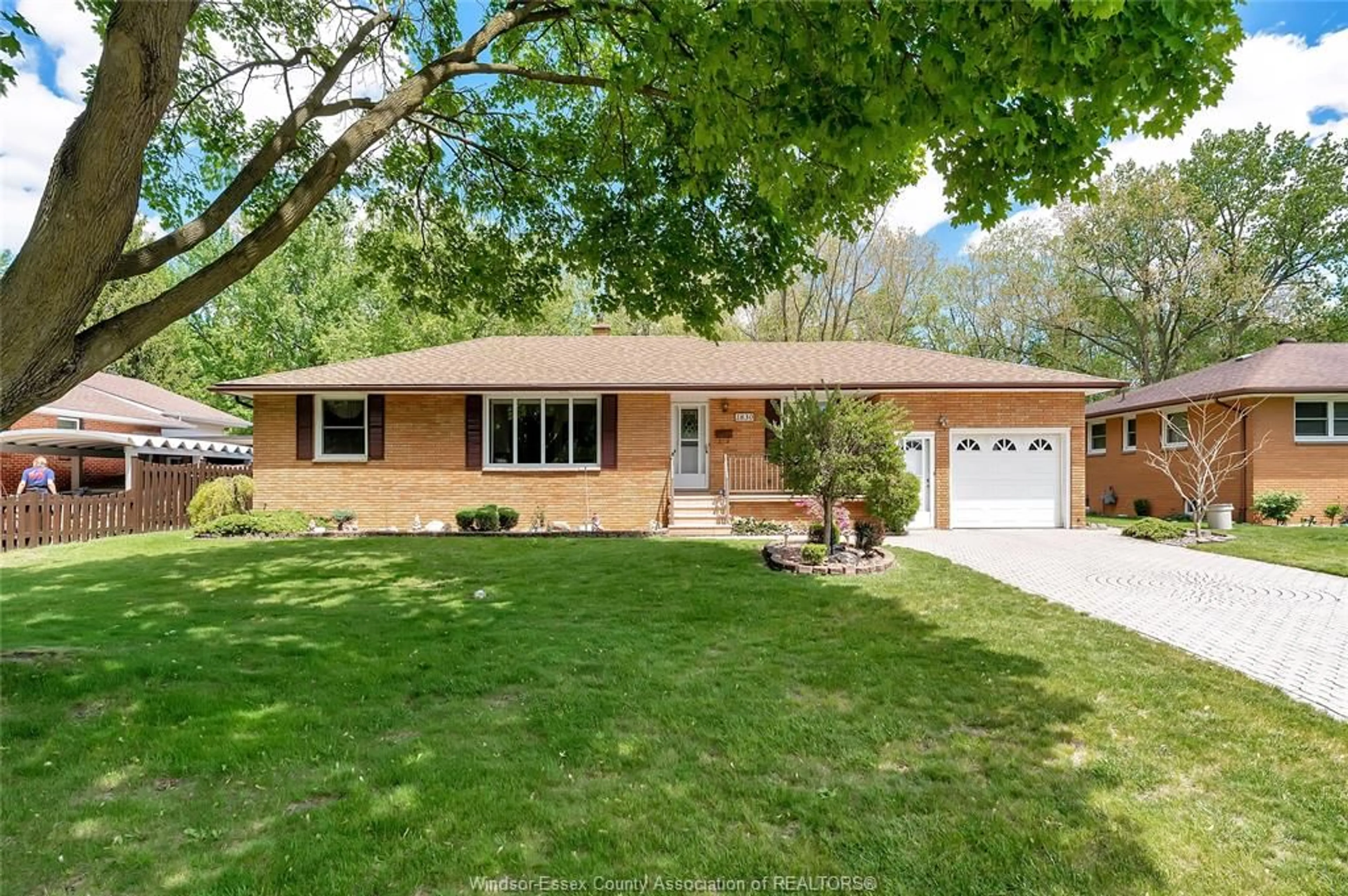 Home with brick exterior material, street for 1830 RANDOLPH, Windsor Ontario N9B 2W3