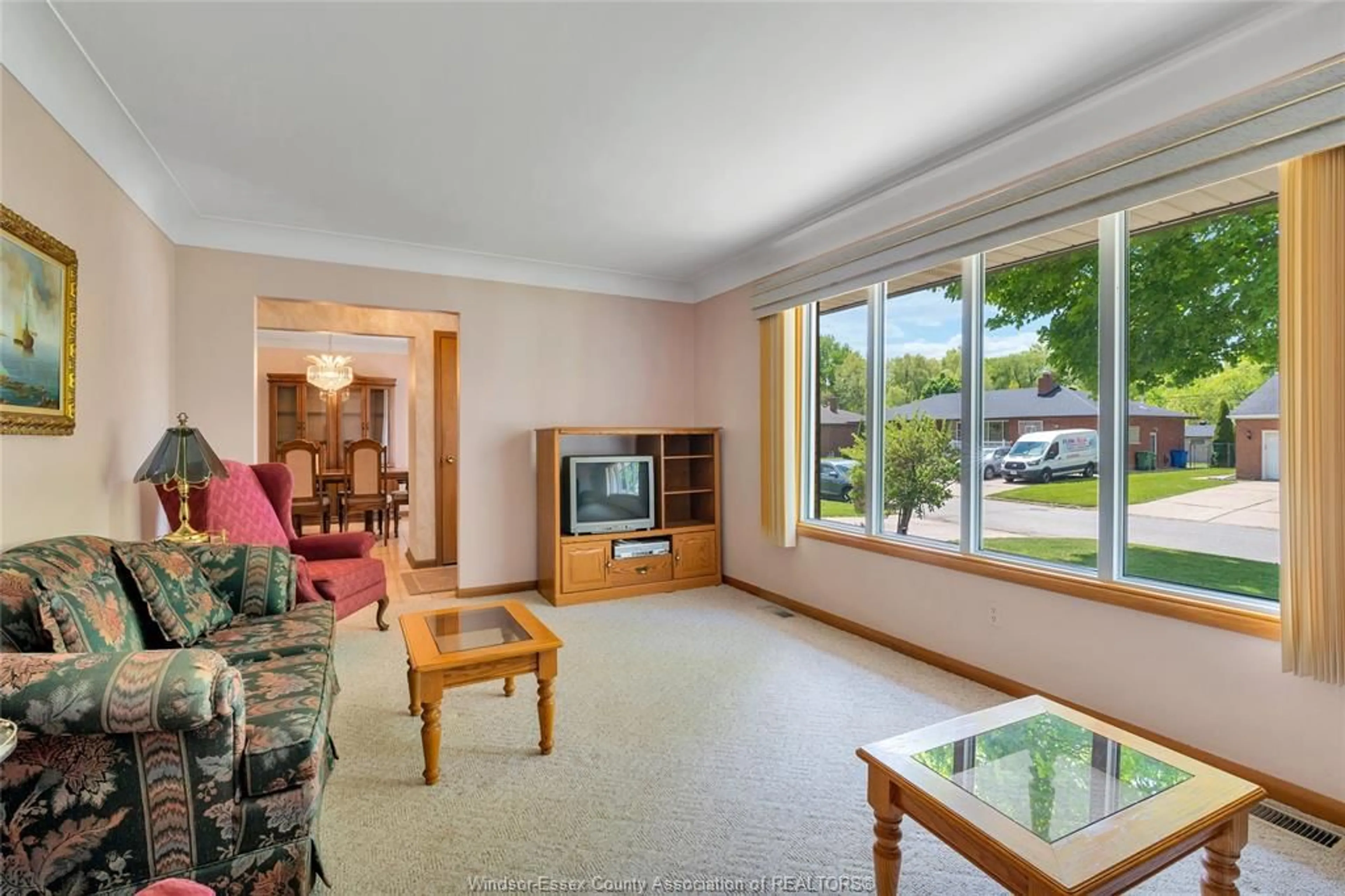 Living room with furniture, unknown for 1830 RANDOLPH, Windsor Ontario N9B 2W3