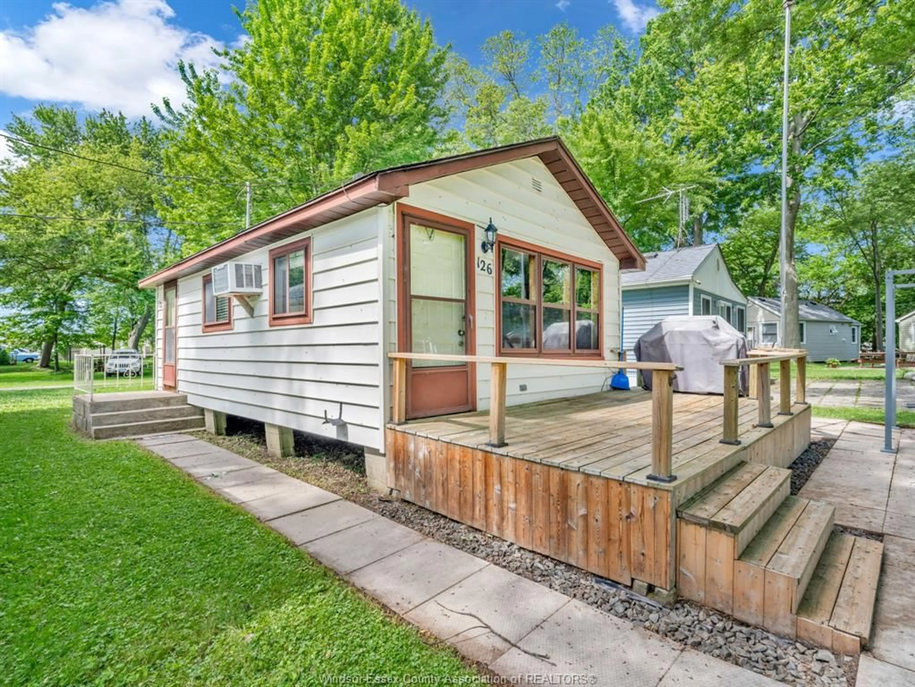 Shed for 126 PLEASURE BEACH, Harrow Ontario N0R 1G0