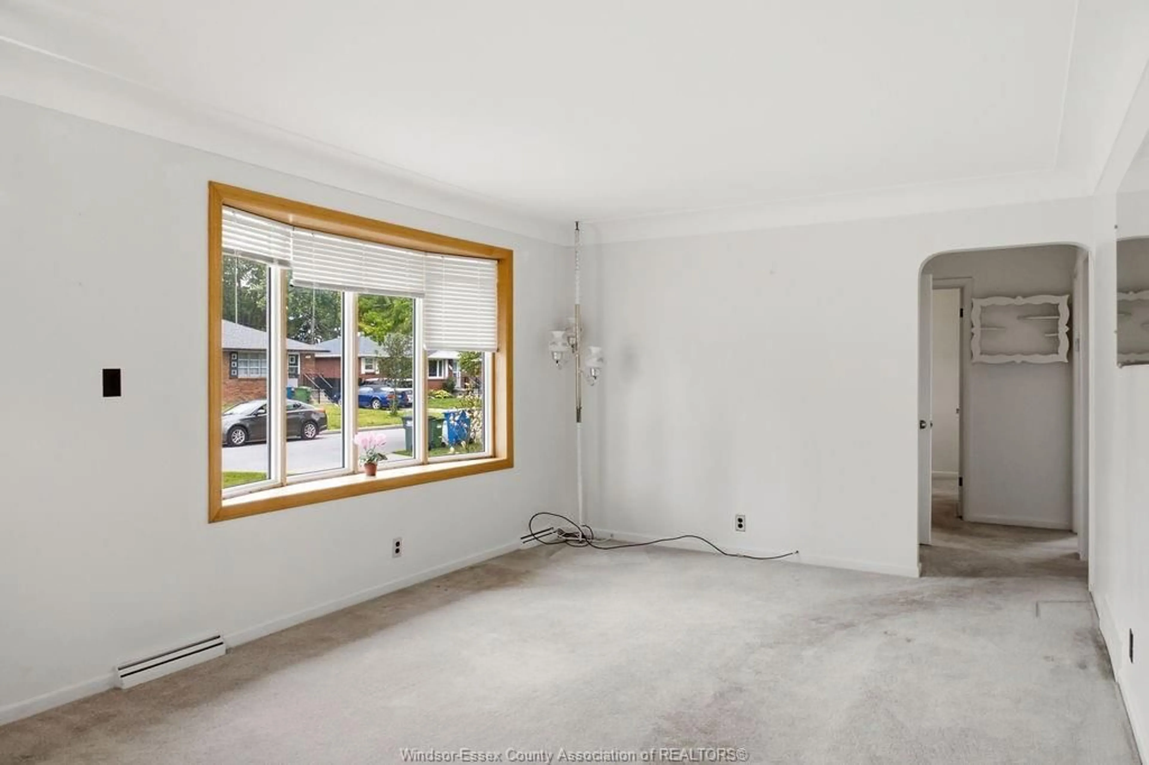 A pic of a room for 1156 ESDRAS, Windsor Ontario N8S 2N4