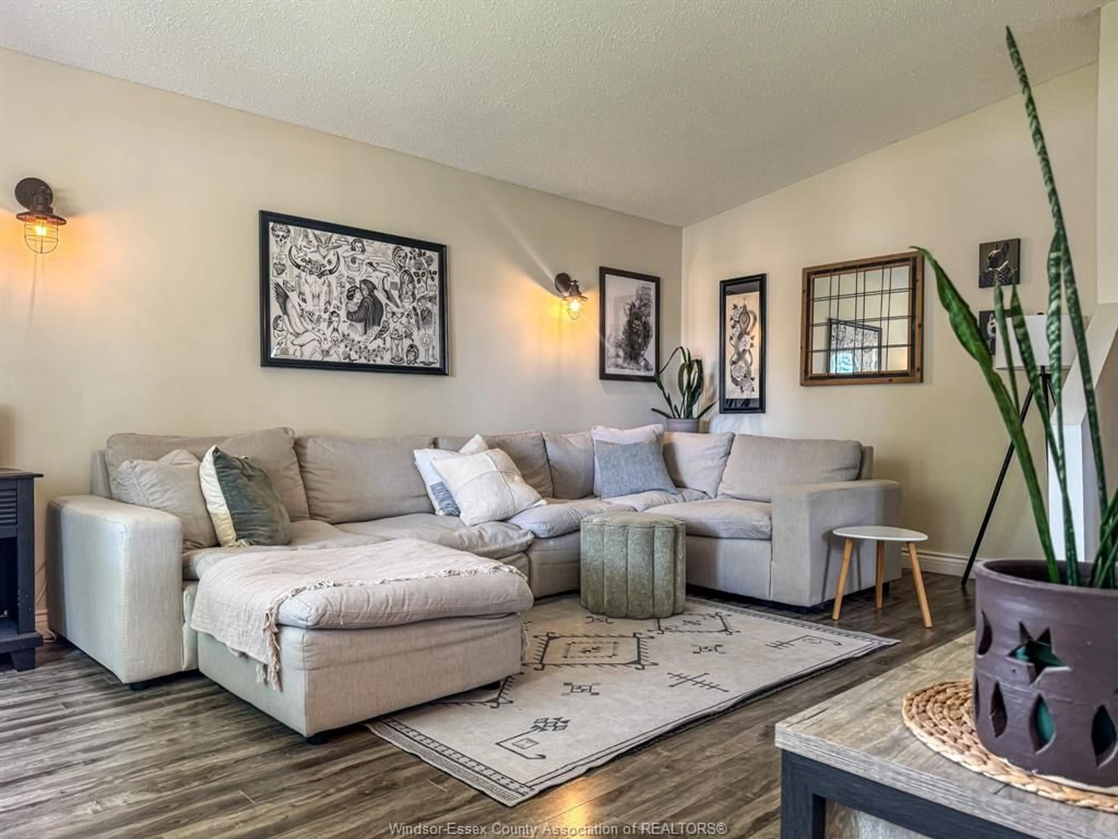 Living room with furniture, unknown for 1343 LEAFIELD, Windsor Ontario N8W 5A2