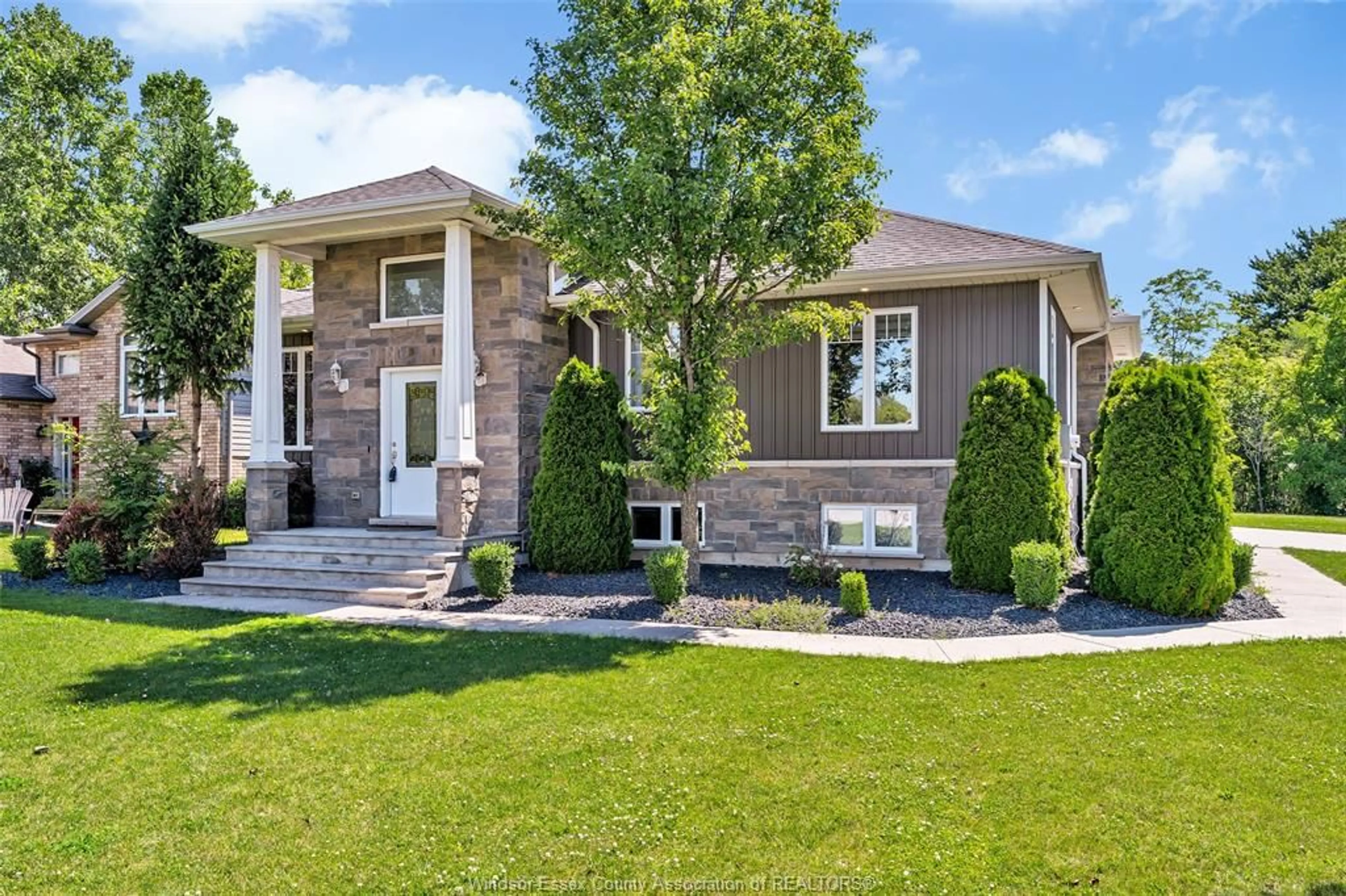Home with brick exterior material, street for 10 LISA St, Wheatley Ontario N0P 2P0
