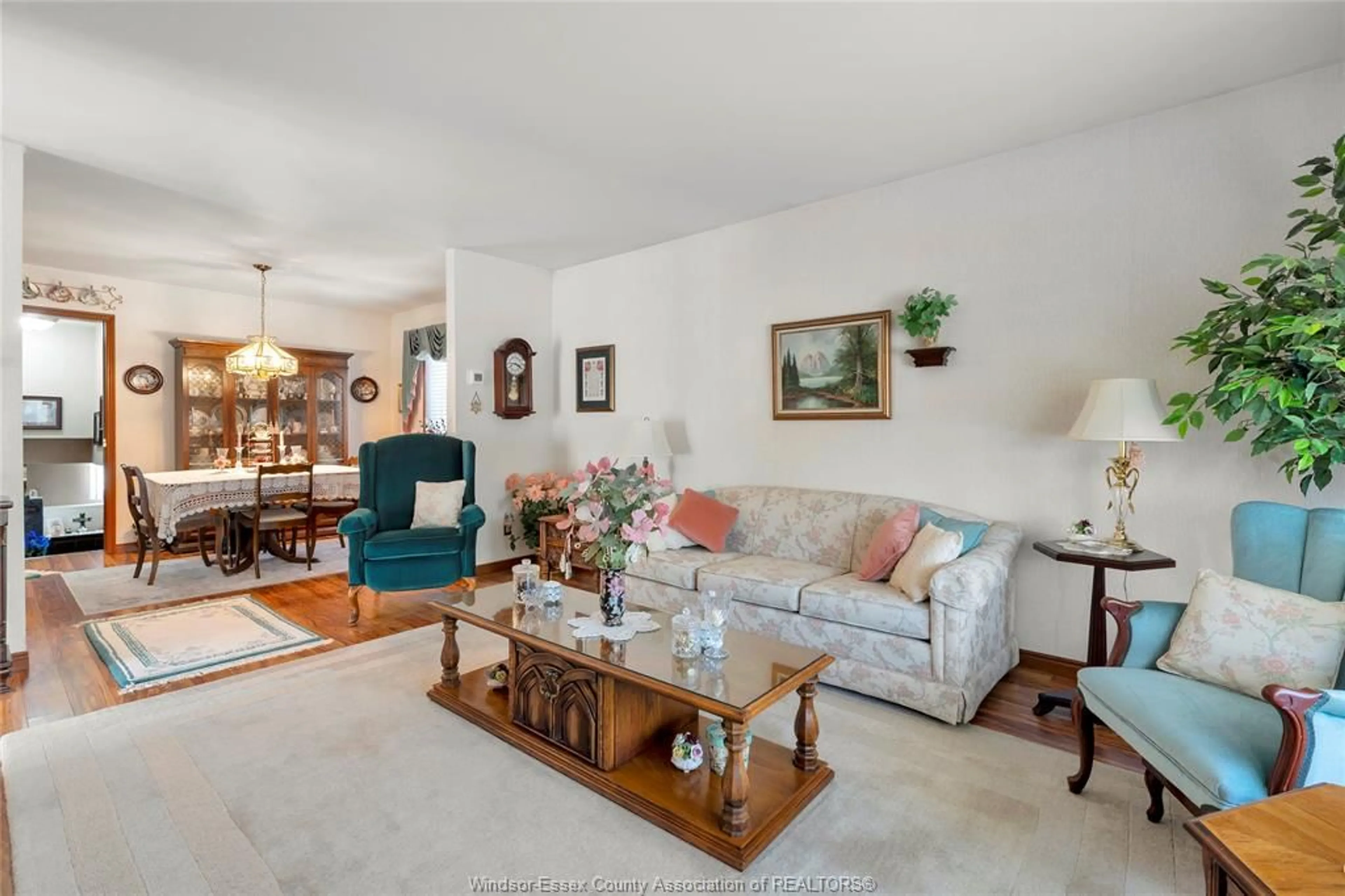 Living room with furniture, unknown for 72 CHERRY St, McGregor Ontario N0R 1J0
