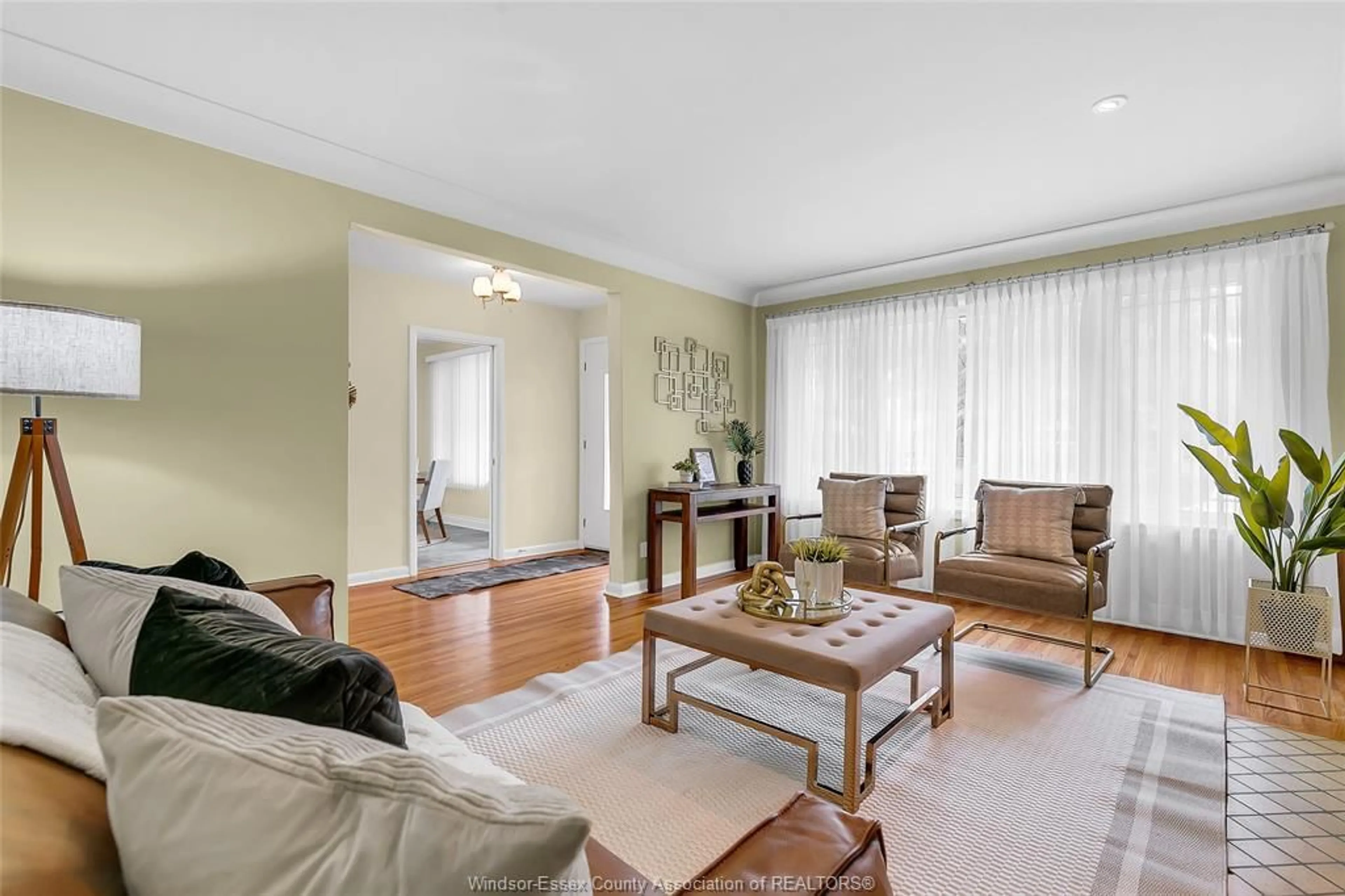 Living room with furniture, unknown for 845 ROSSINI Blvd, Windsor Ontario N8Y 2Z2