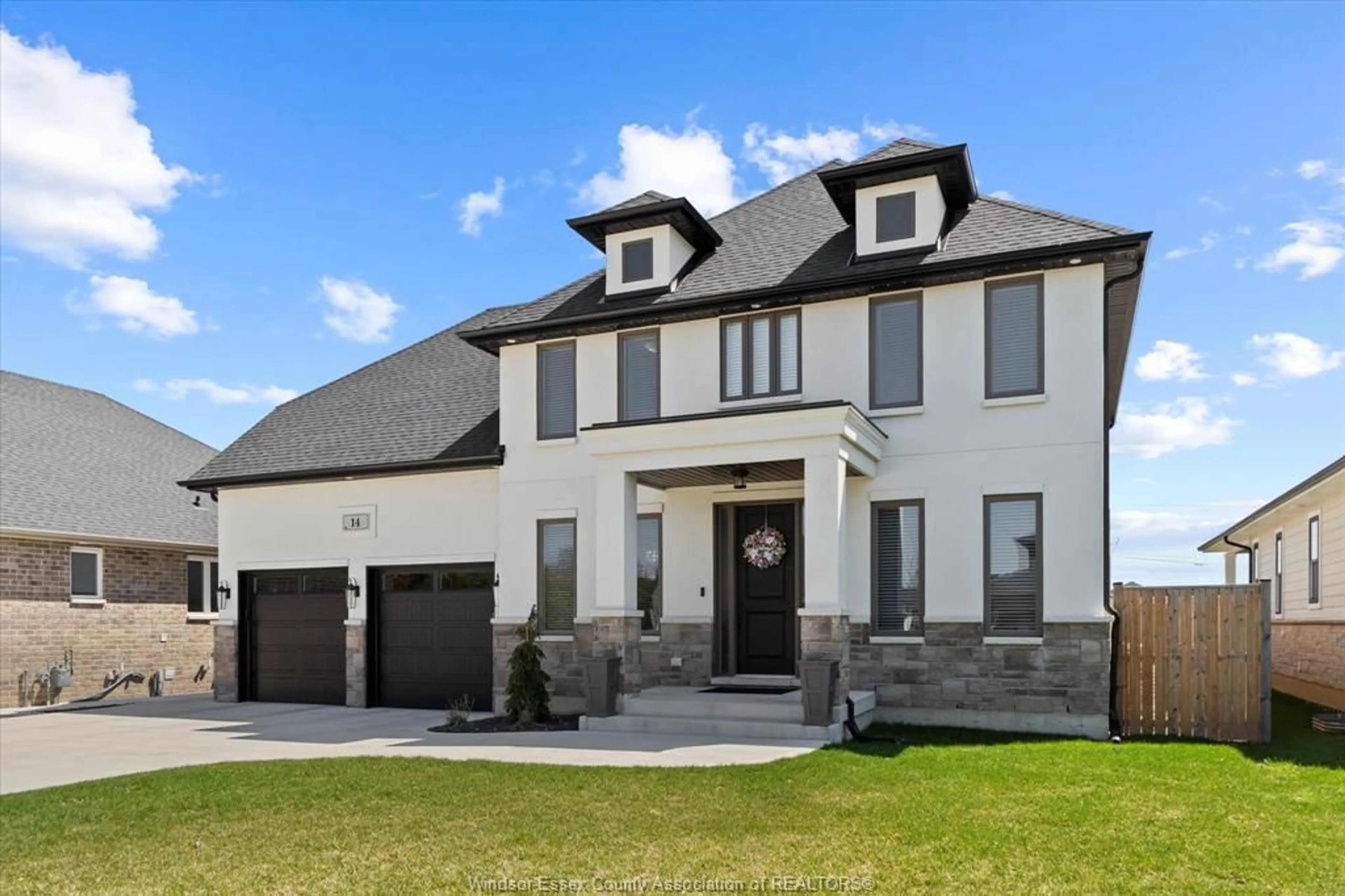 Home with brick exterior material, street for 14 DUNDEE Dr, Chatham Ontario N7M 0S7
