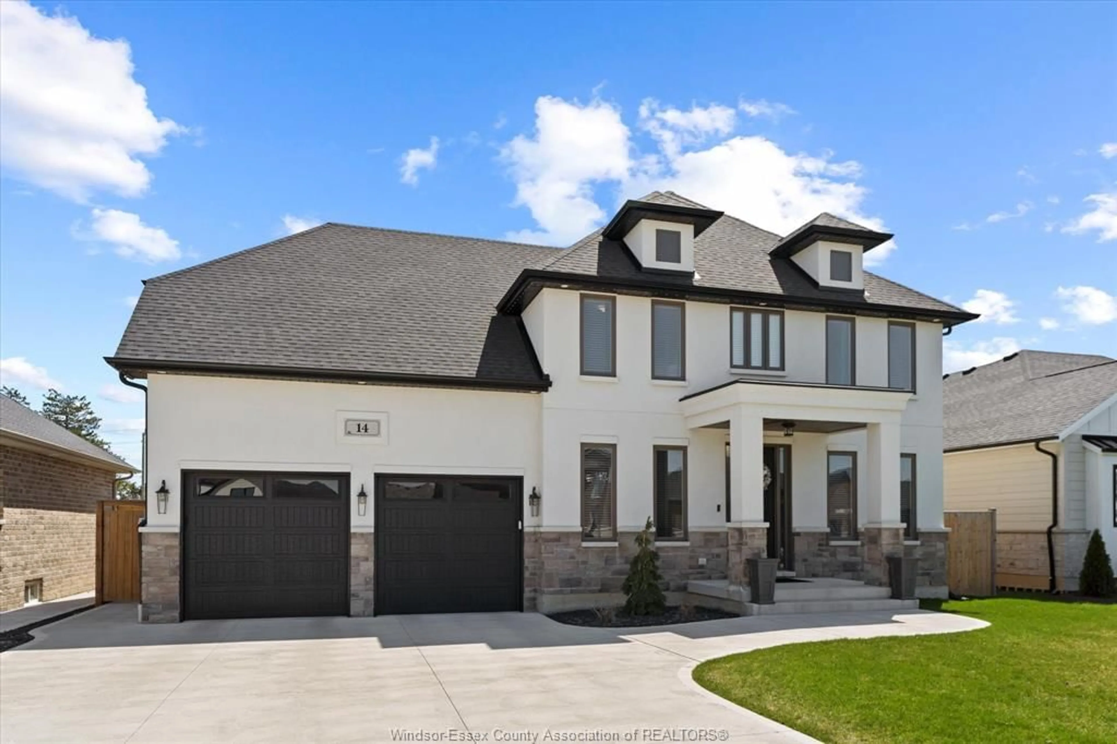 Home with brick exterior material, street for 14 DUNDEE Dr, Chatham Ontario N7M 0S7