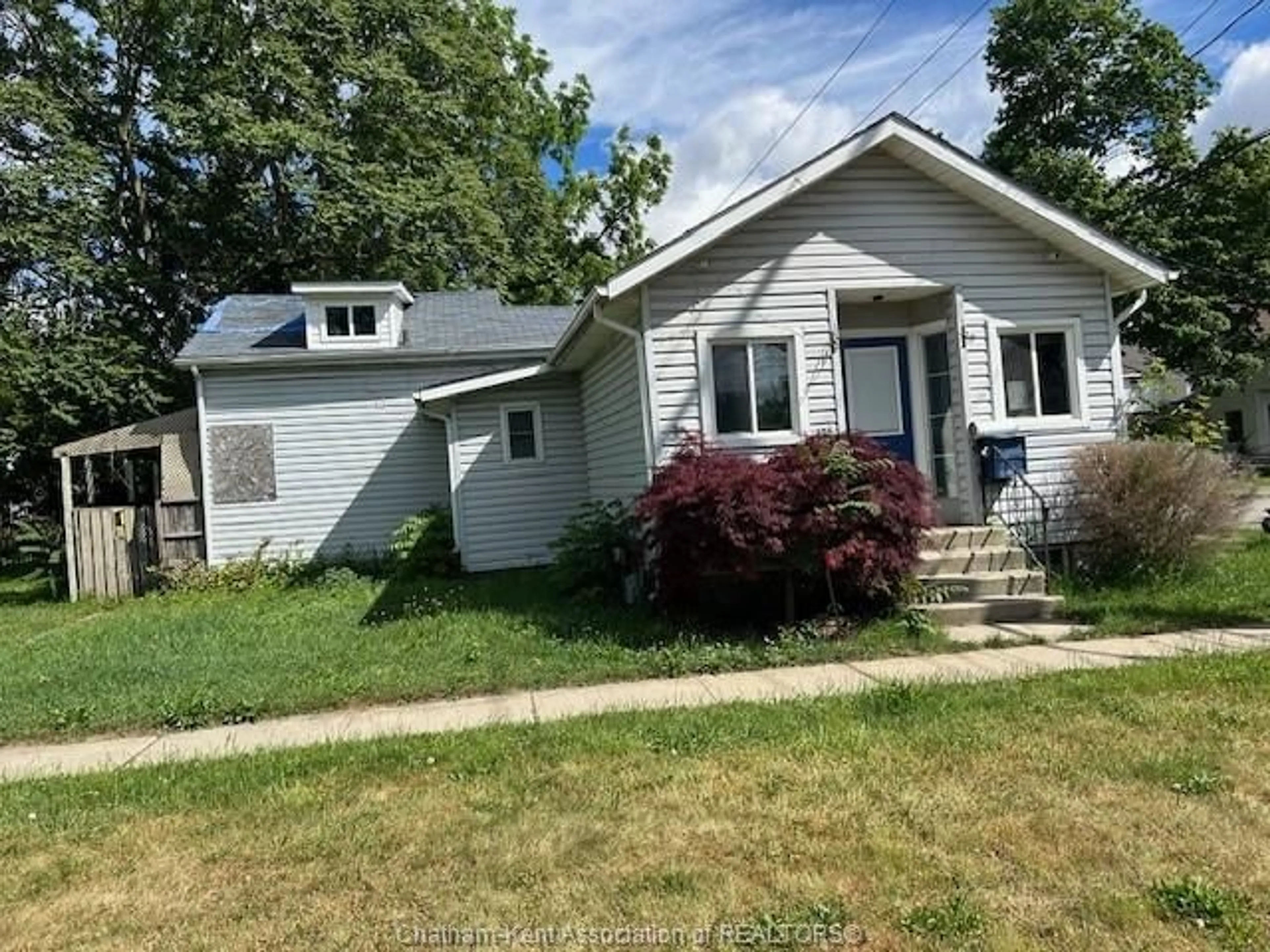 Unknown for 179 COLBORNE St, Chatham Ontario N7M 3L8