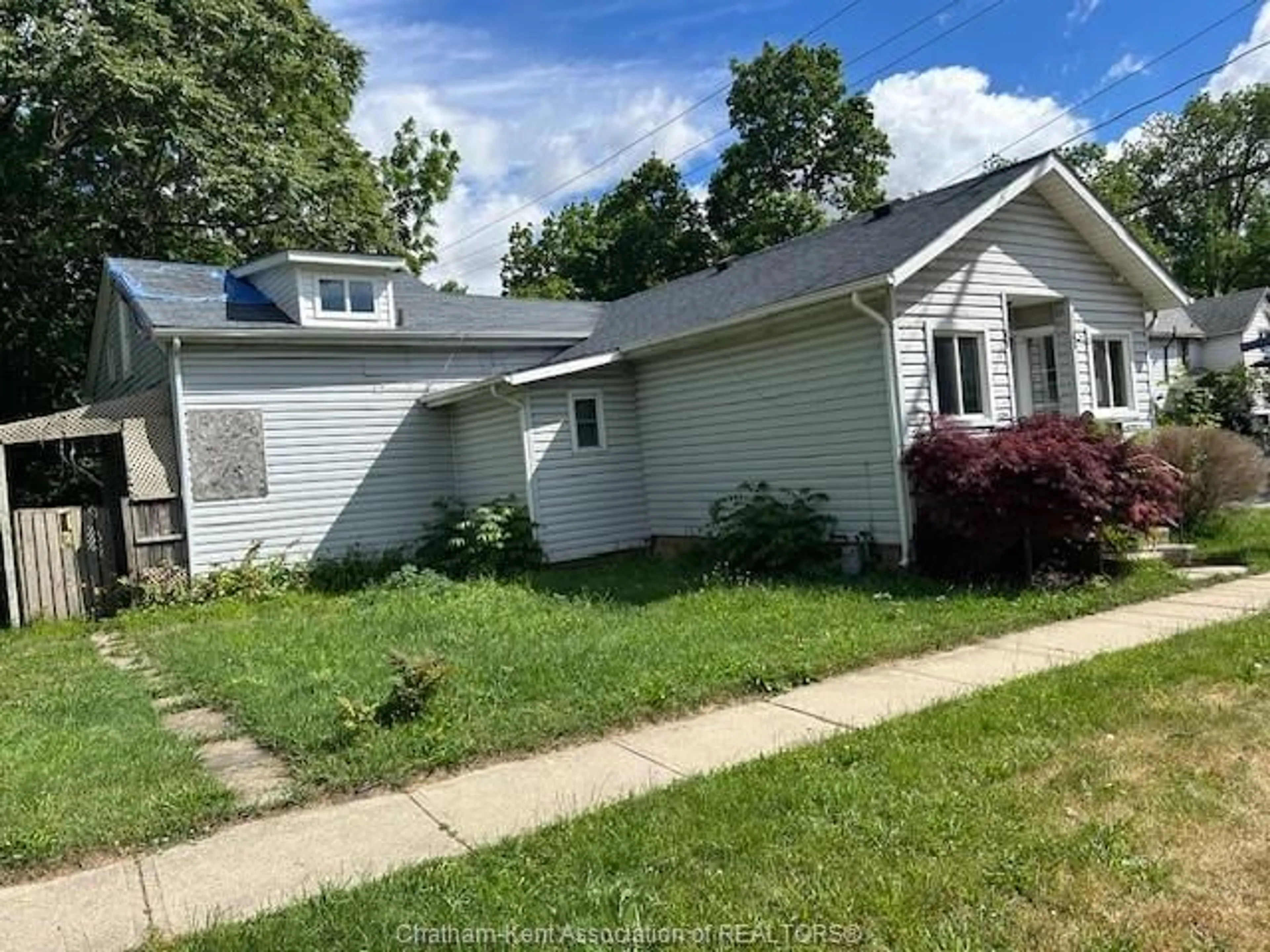 Unknown for 179 COLBORNE St, Chatham Ontario N7M 3L8